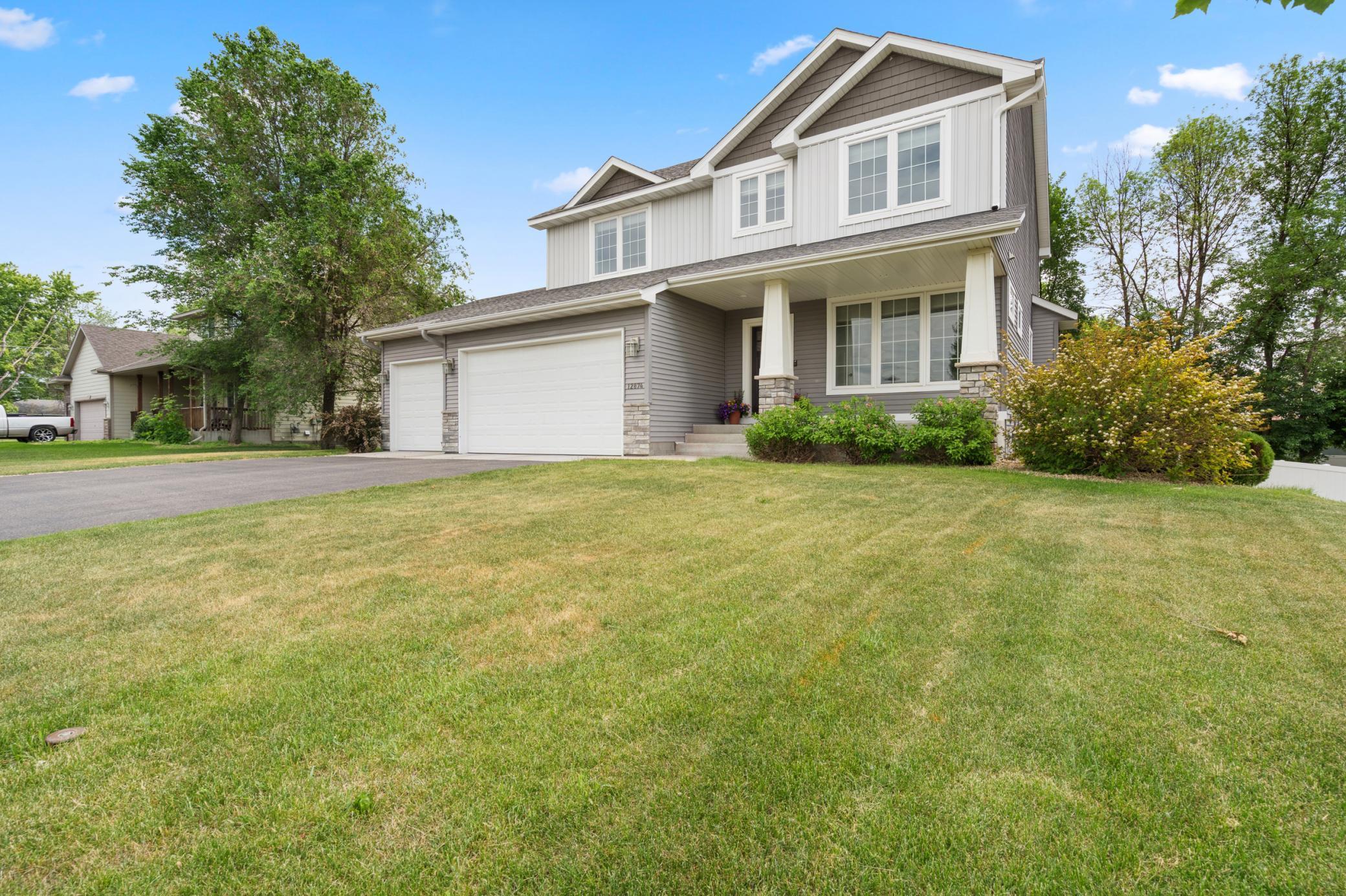 12874 Aspen Ln, Rogers, MN 55374