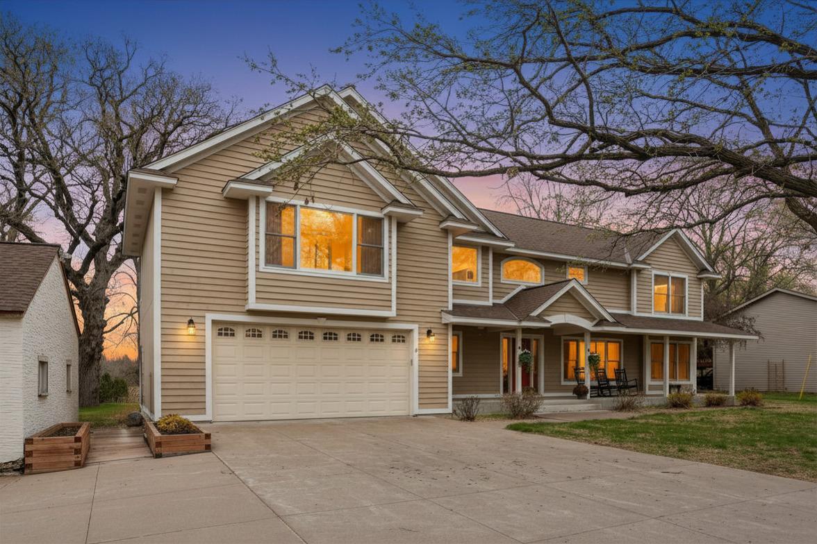 12112 W River Rd, Champlin, MN 55316