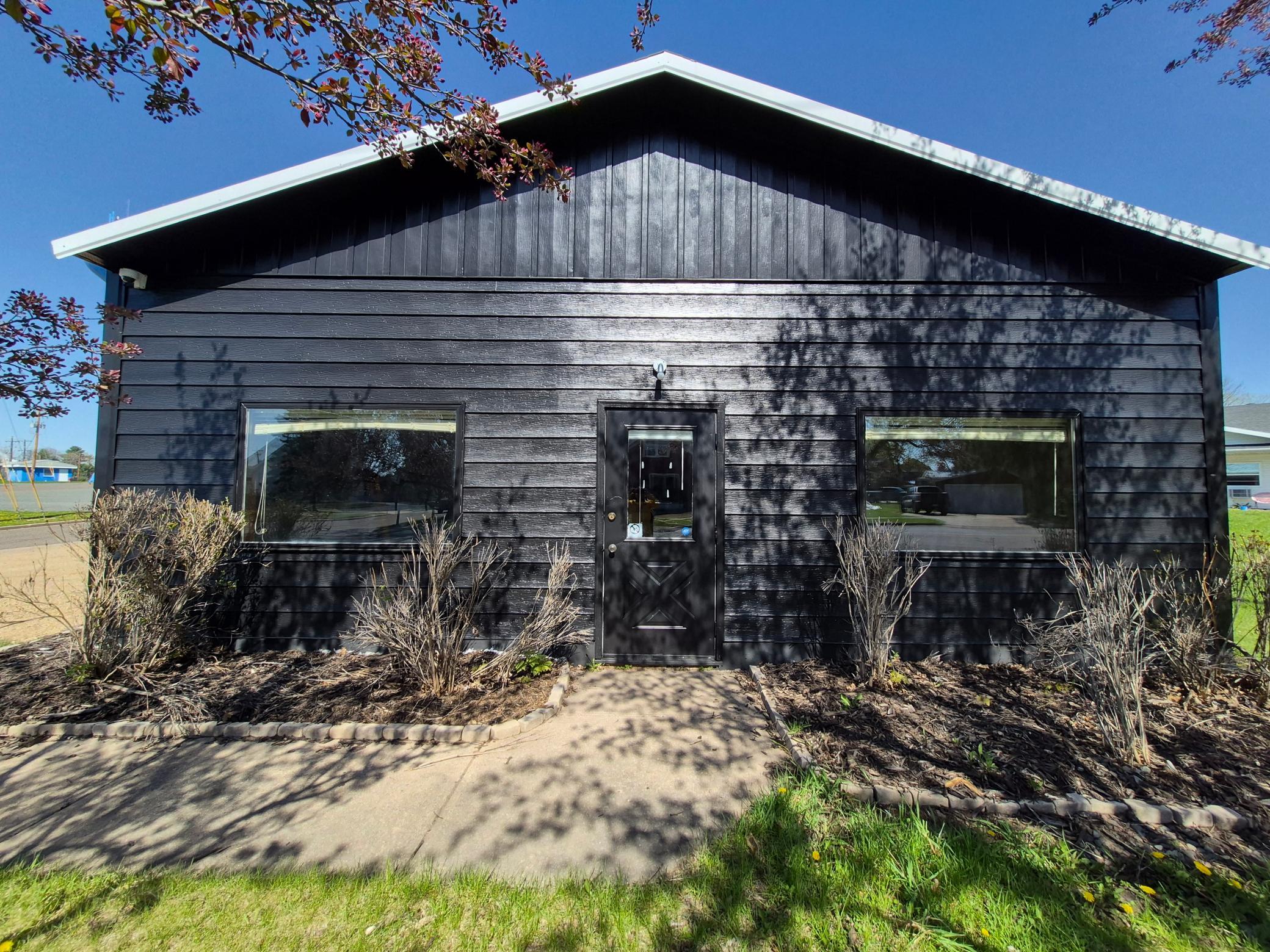 225 5th St, Clear Lake, WI 54005