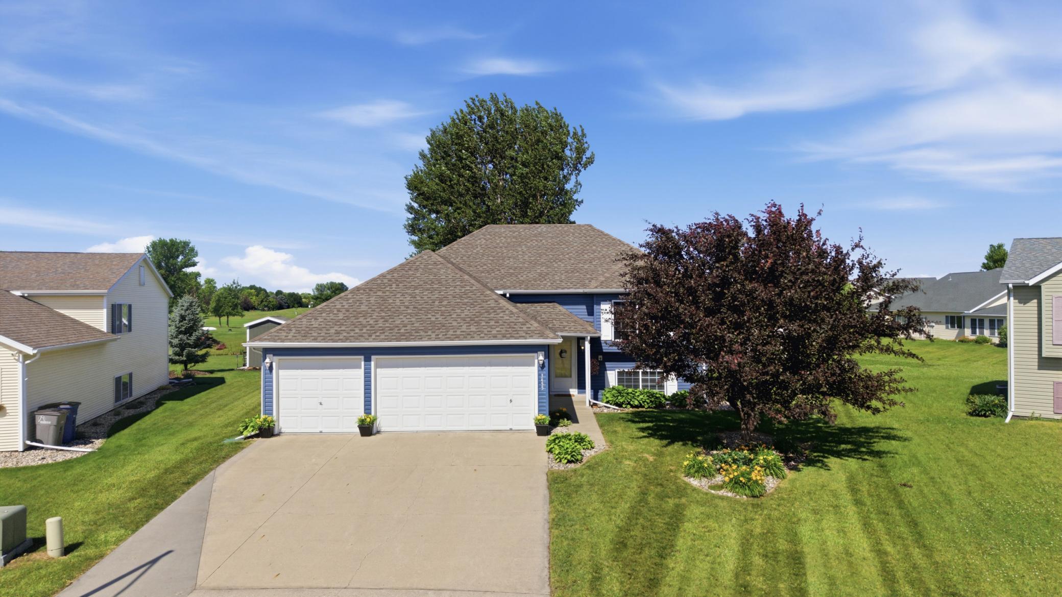 3455 39th St S, Moorhead, MN 56560