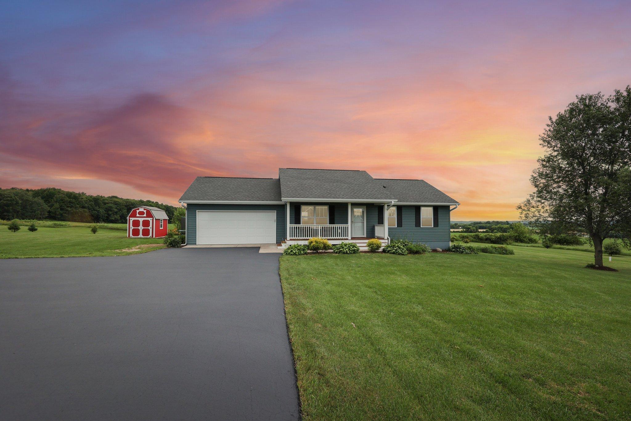 2362 84th Ave, Osceola, WI 54020