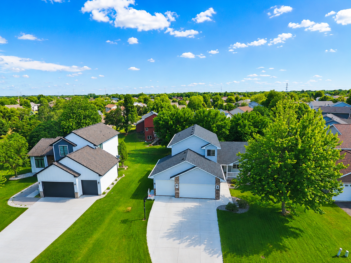3529 Rose Ct N, Brooklyn Park, MN 55443