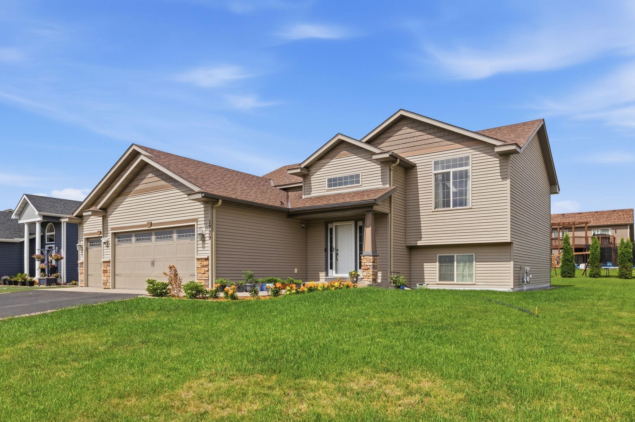 1729 Prairie View Ln NE, Sauk Rapids, MN 56379