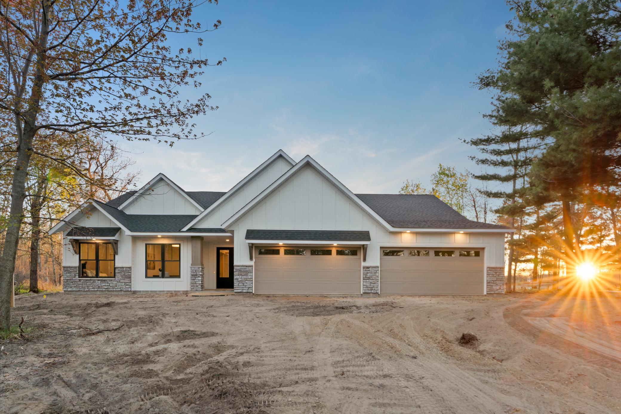 22133 Windy Ridge Rd, Brainerd, MN 56401