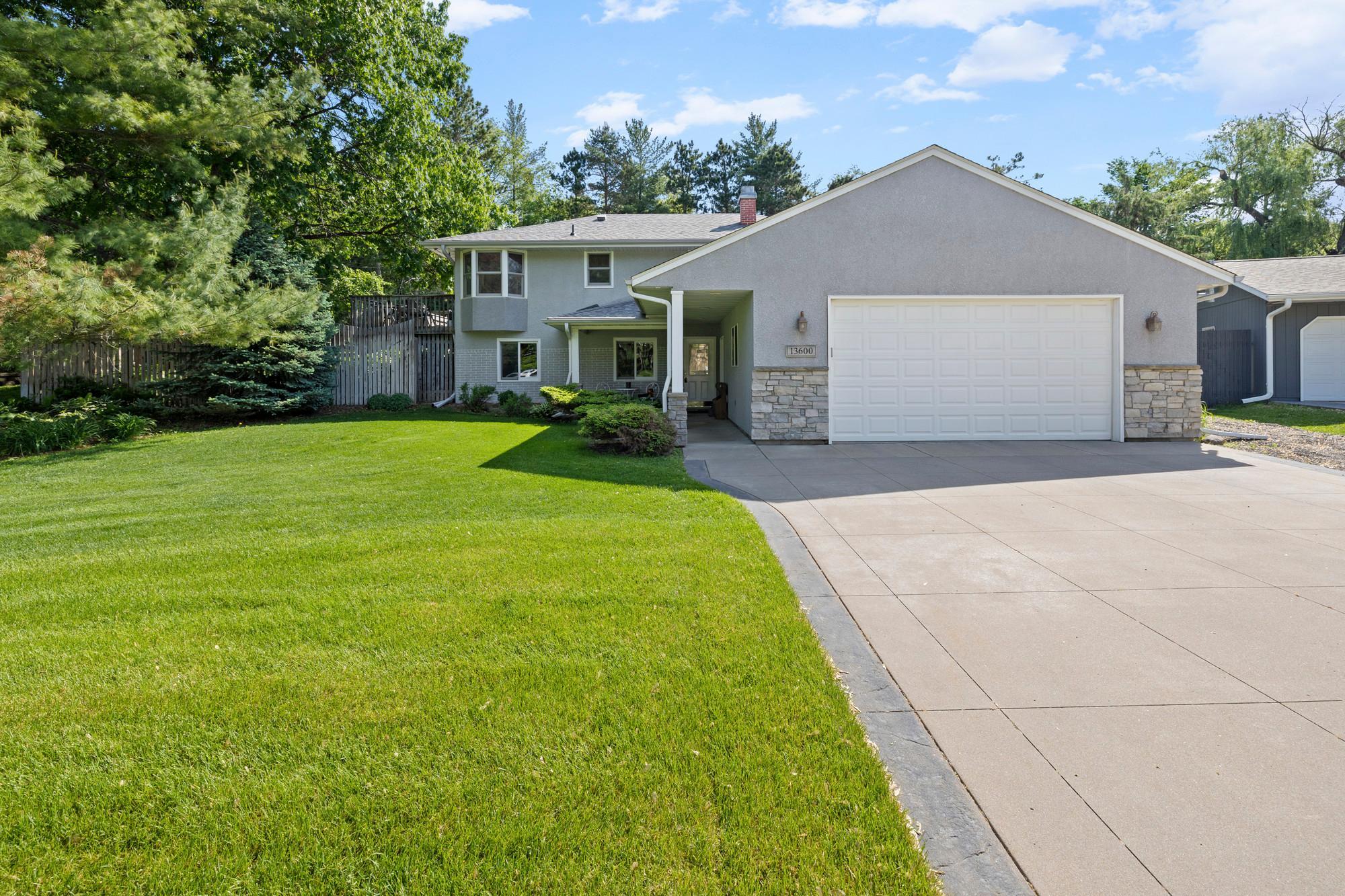 13600 69th Ave N, Maple Grove, MN 55311