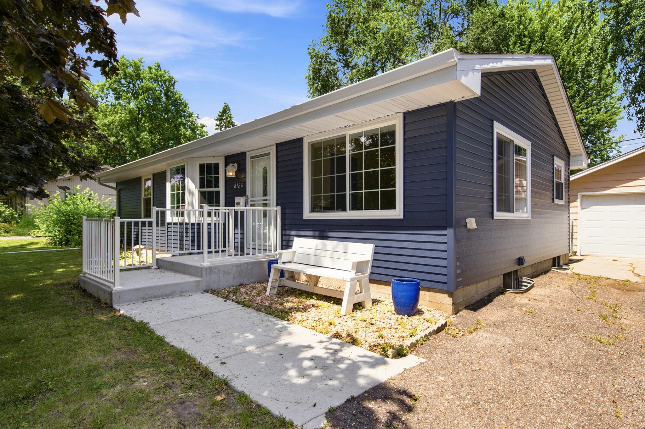 8126 Northern Dr, Crystal, MN 55427