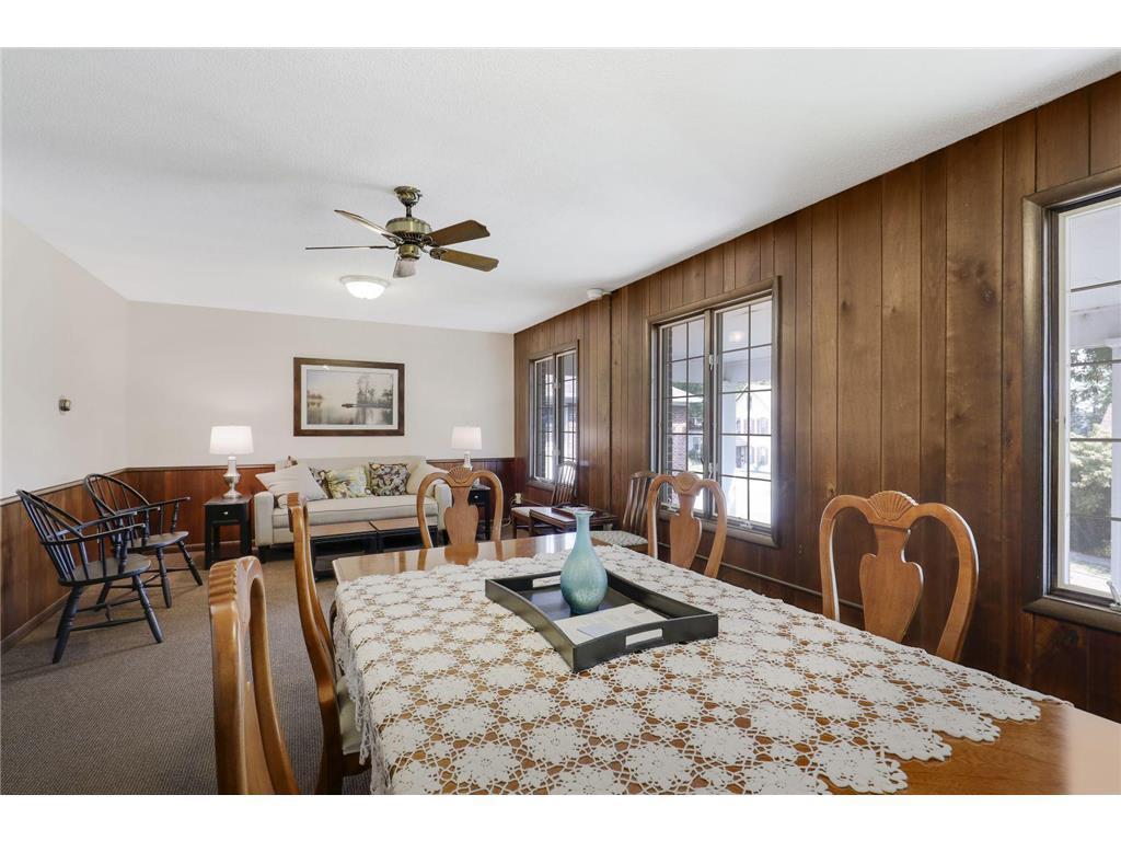 408 3rd St N #104, Stillwater, MN 55082