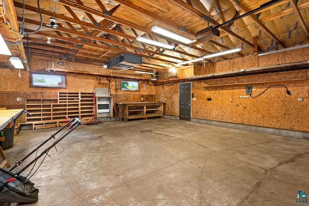 1417 103rd Ave W, Duluth, MN 55808