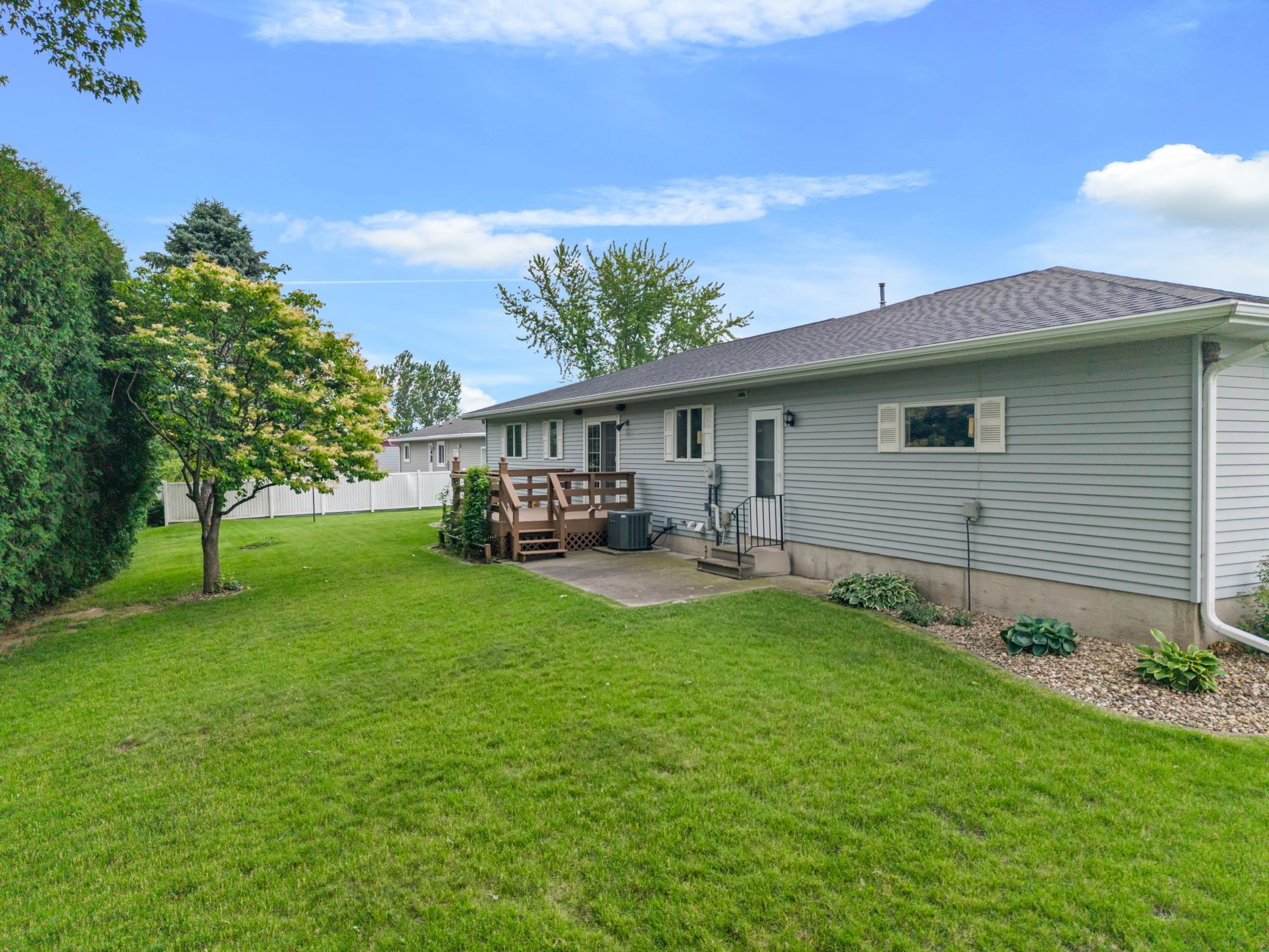 703 N Hokah St, Caledonia, MN 55921