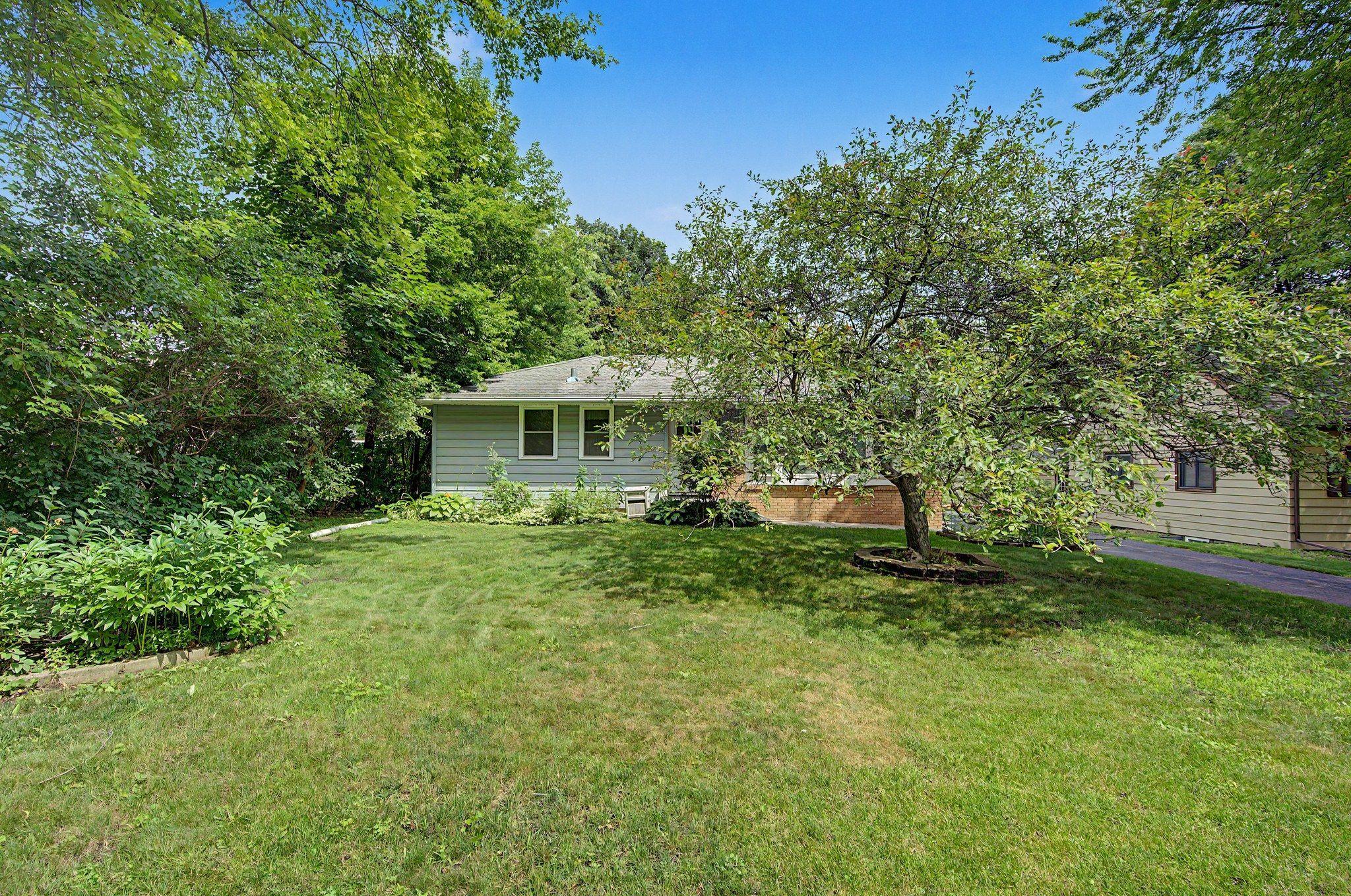 6506 34th Ave N, Crystal, MN 55427