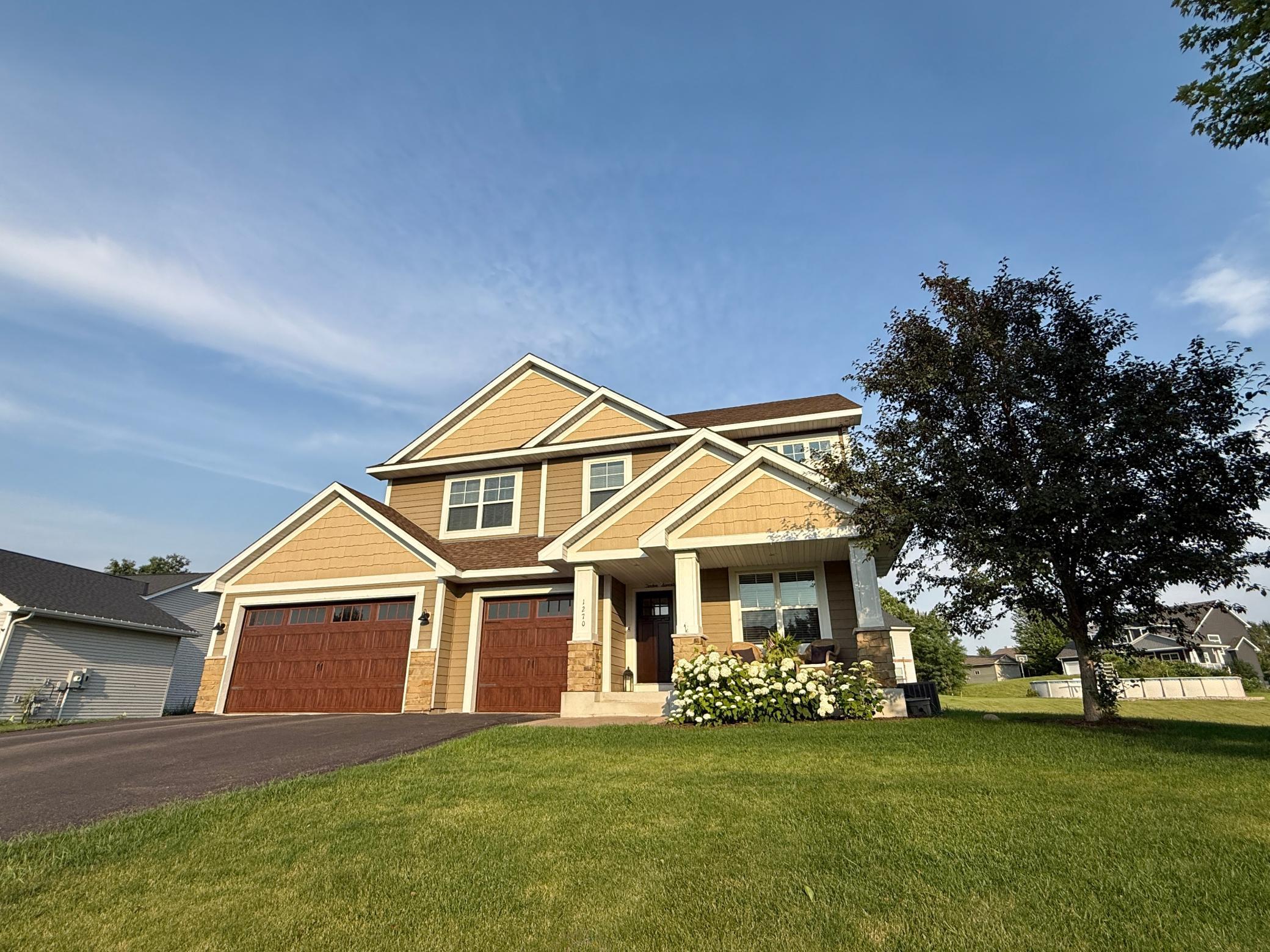1270 Knight Ln, Watertown, MN 55388