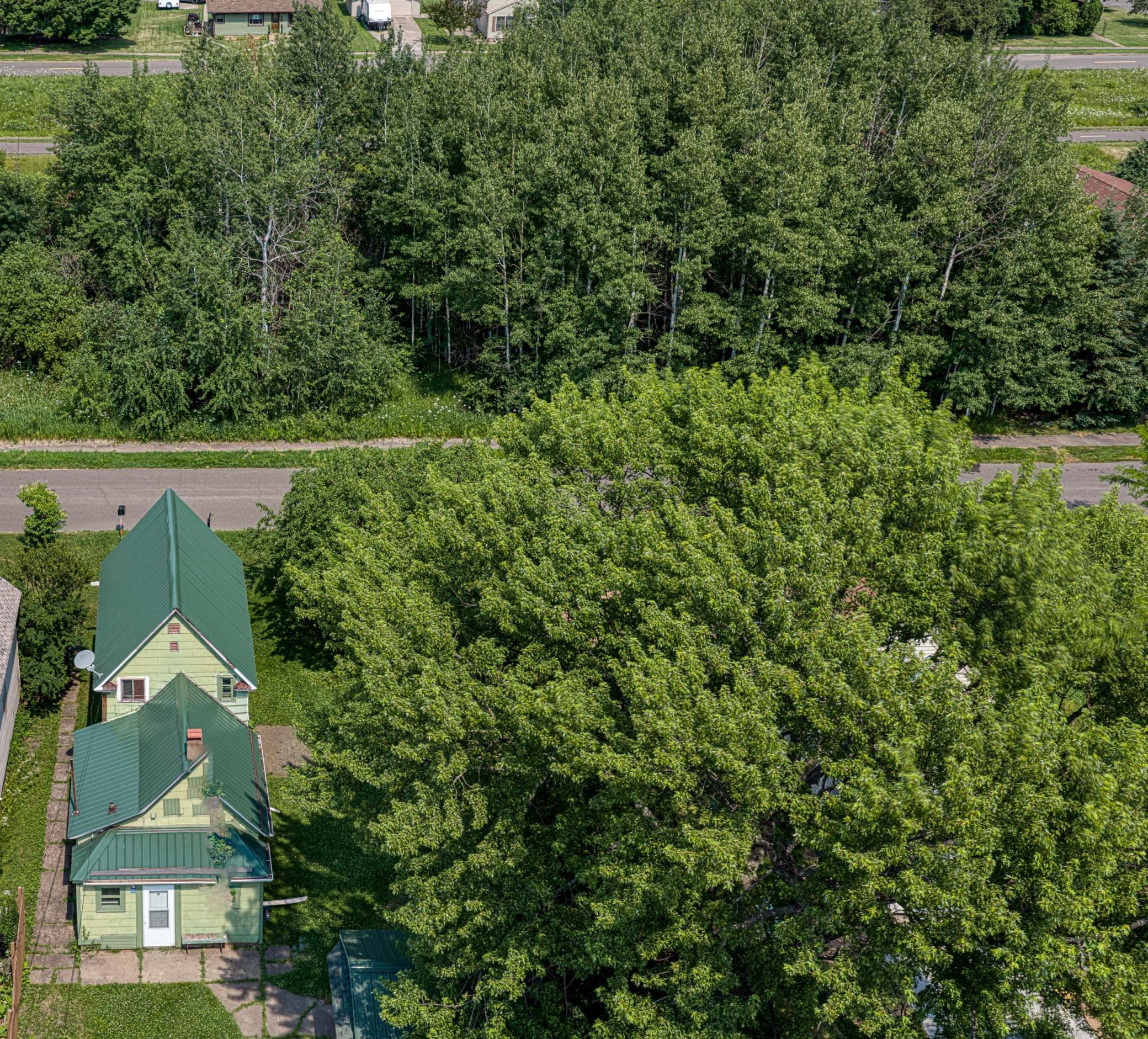 4106 E 1st St, Superior, WI 54880