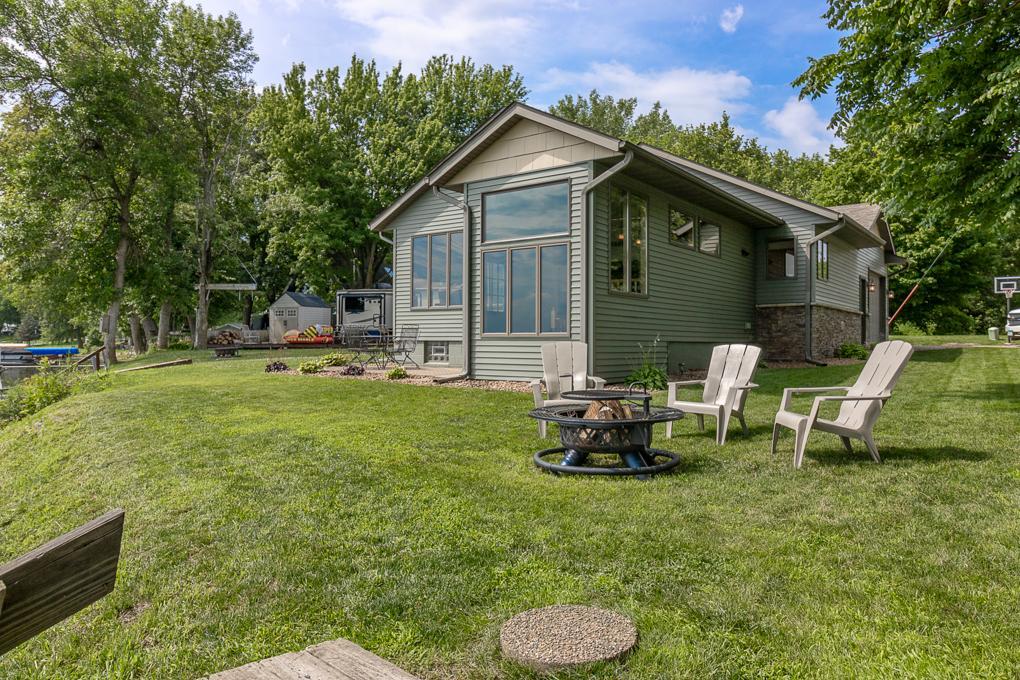 24095 Blue Marina Rd, Cleveland, MN 56017