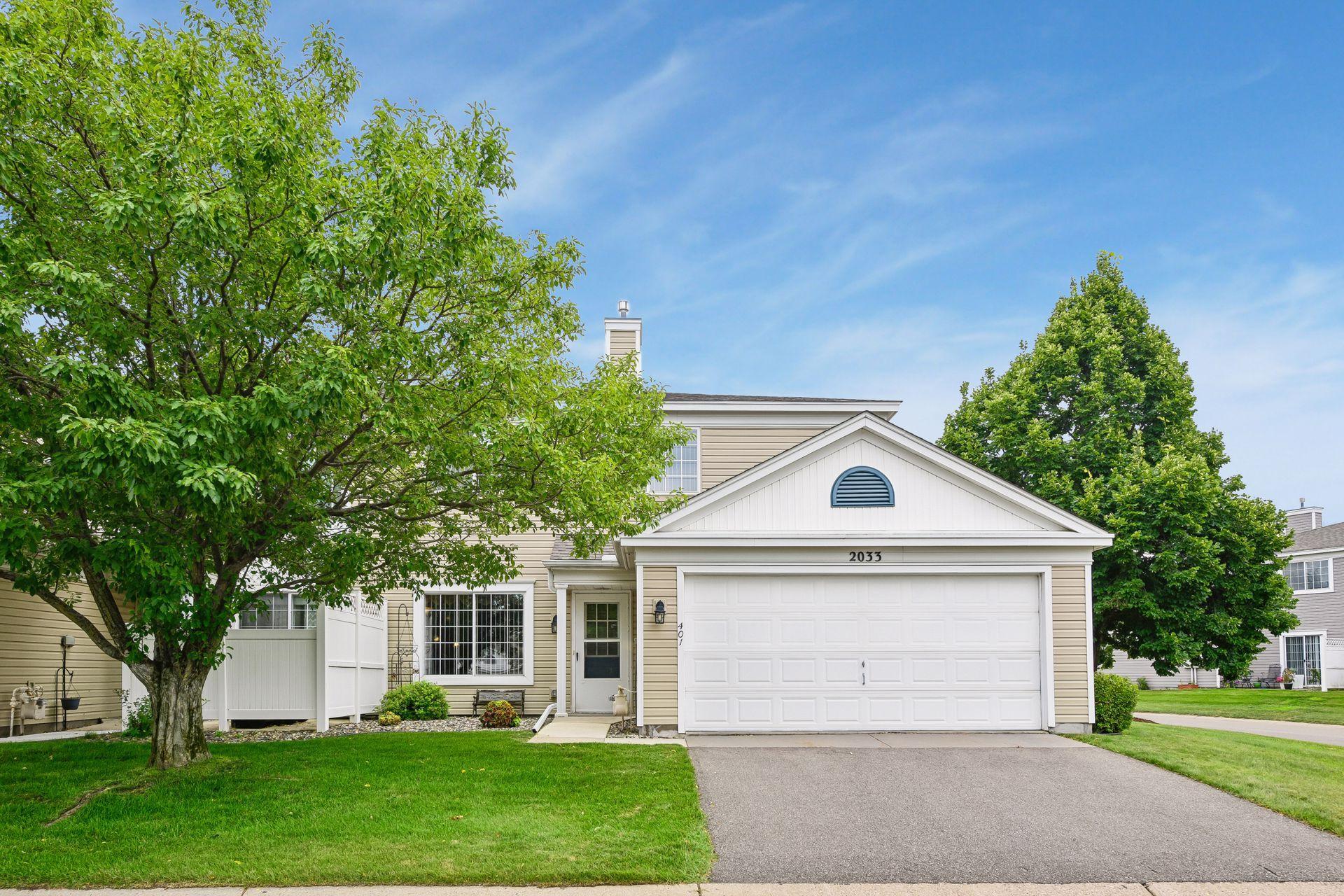 2033 Southcross Dr W #401, Burnsville, MN 55306