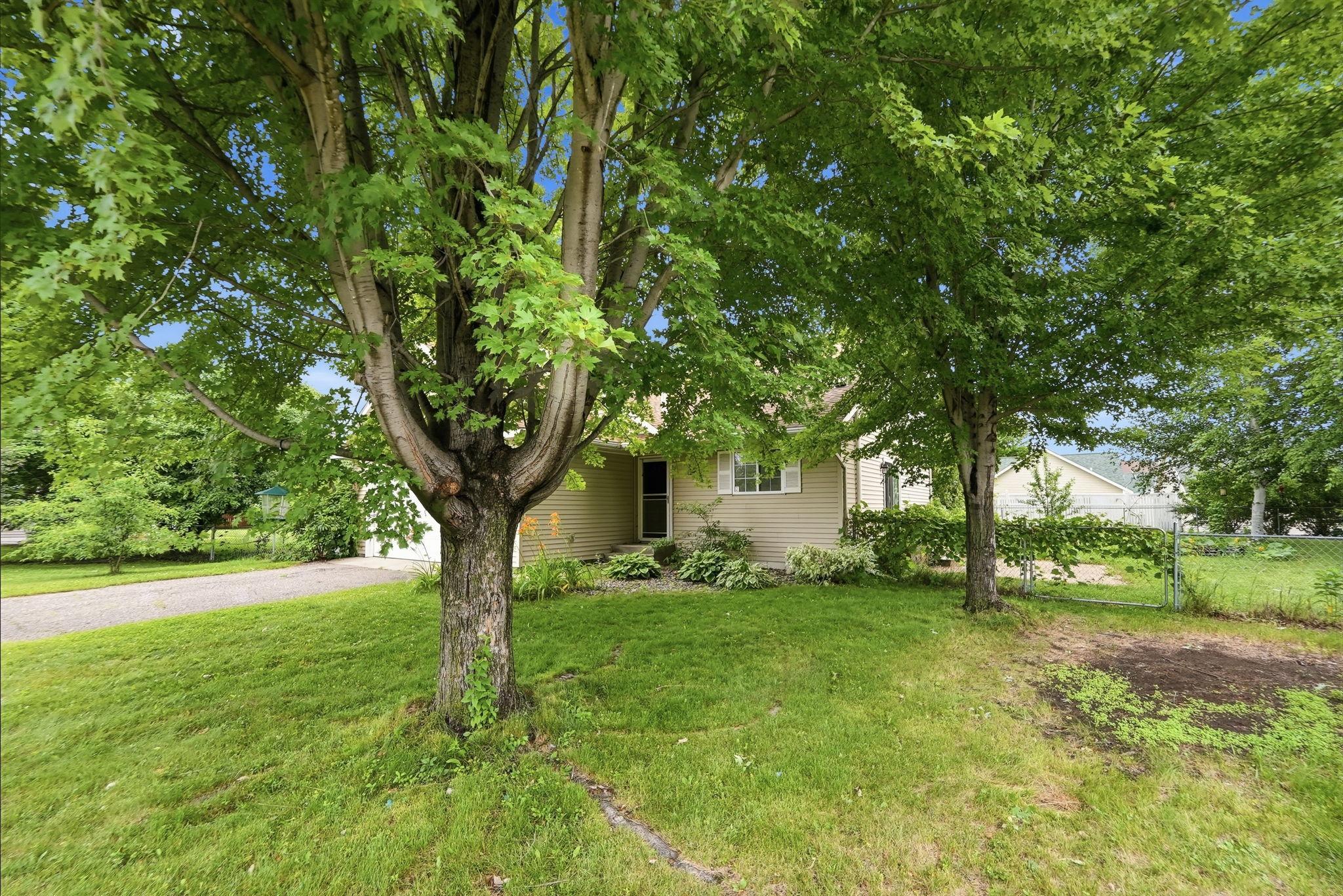 224 Country Ct, Sartell, MN 56377