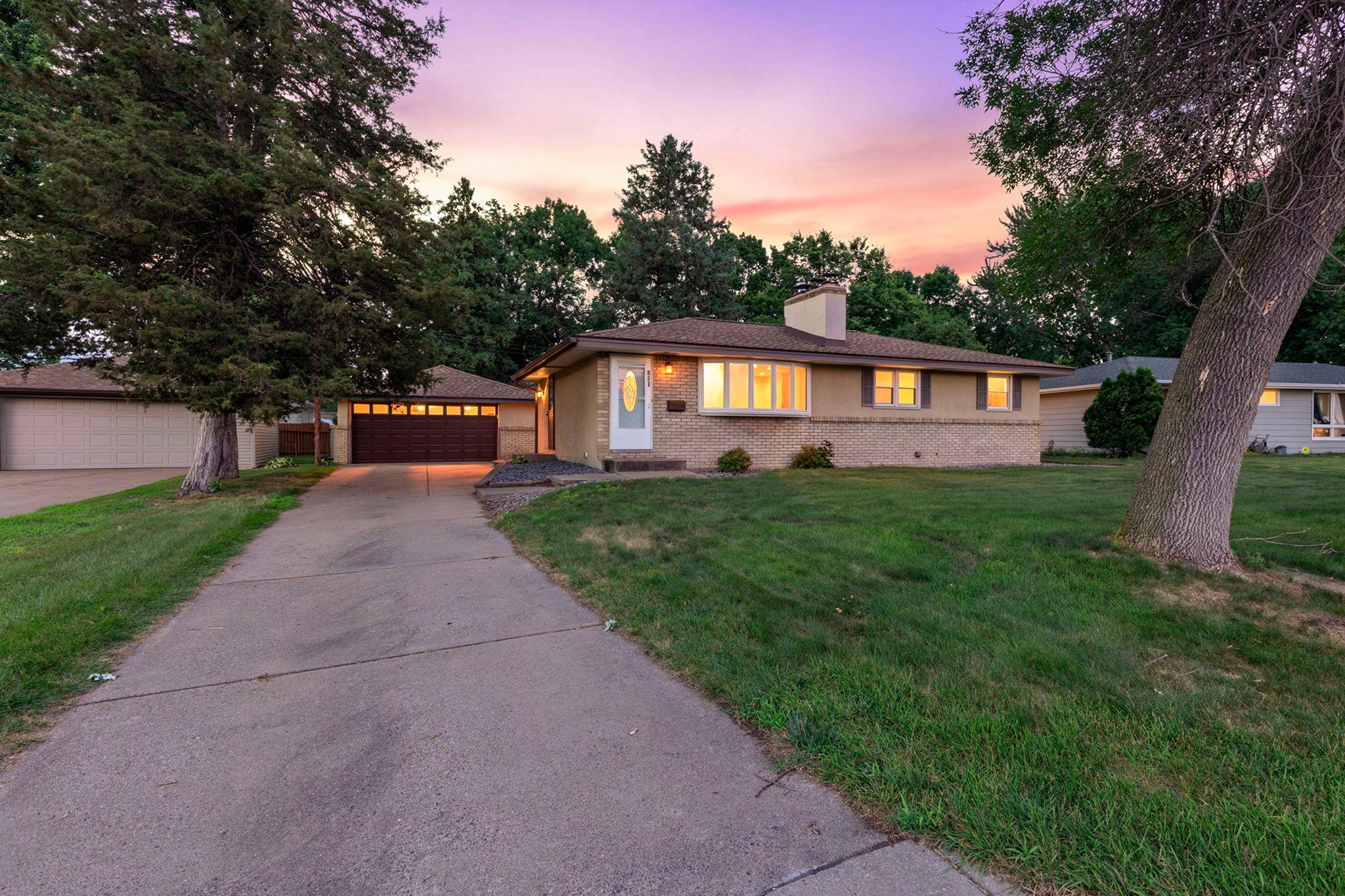 831 Overton Dr NE, Fridley, MN 55432
