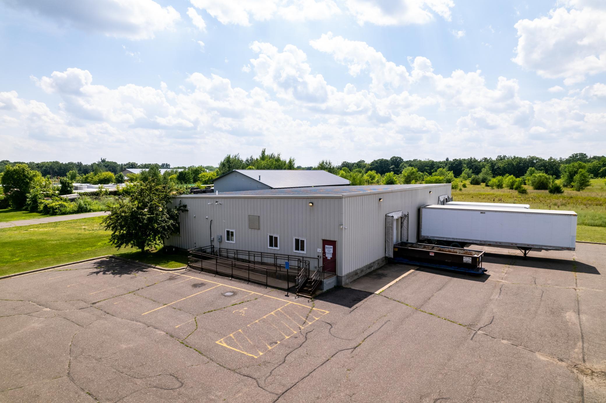 39724 Grand Ave, North Branch, MN 55056