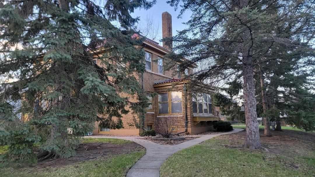 1001 E Howard St, Hibbing, MN 55746