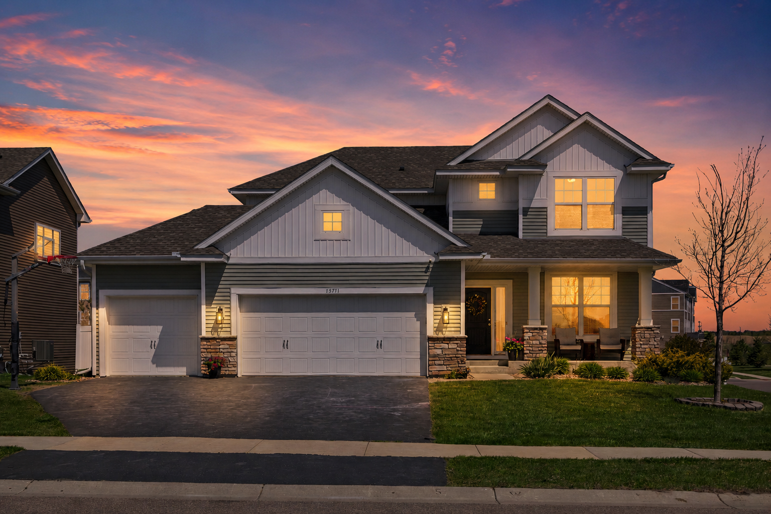 15711 Fair Hill Way, Apple Valley, MN 55124