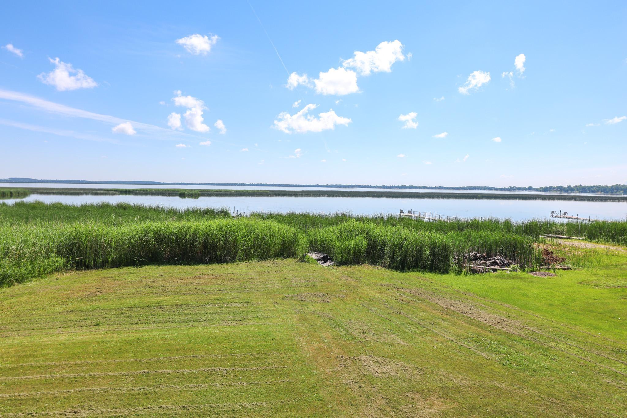 1097 Trisco Cove Dr SE, Osakis, MN 56360