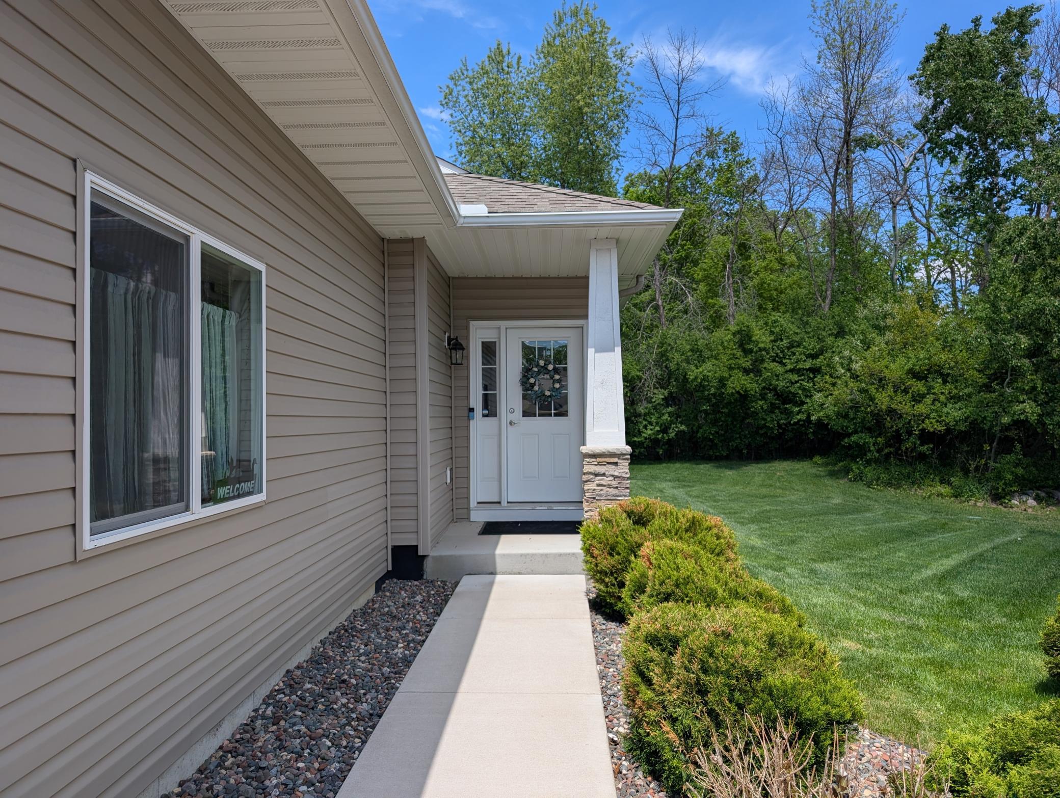 6230 Boulder Ridge Dr, Rockford, MN 55373