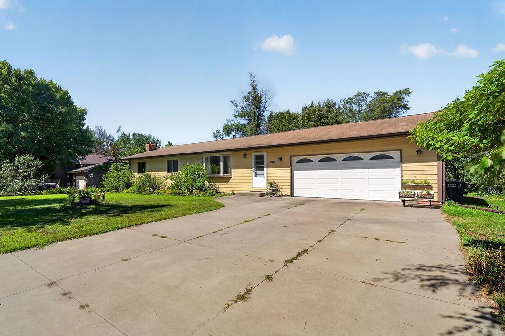 14121 Rosewood Ln N, Dayton, MN 55327