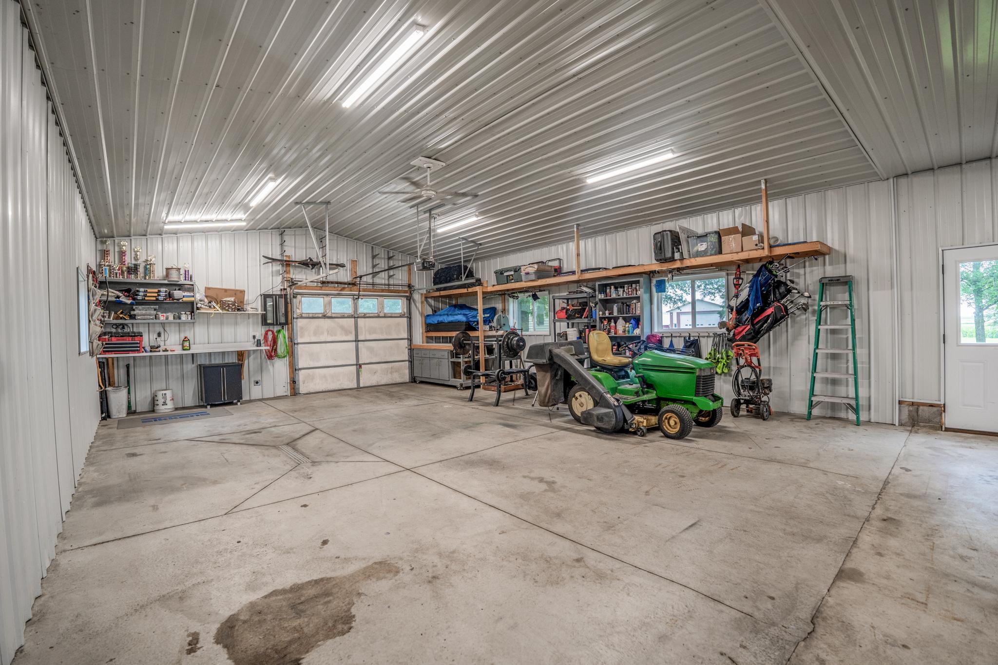 10094 SW 120 Ave, Raymond, MN 56282