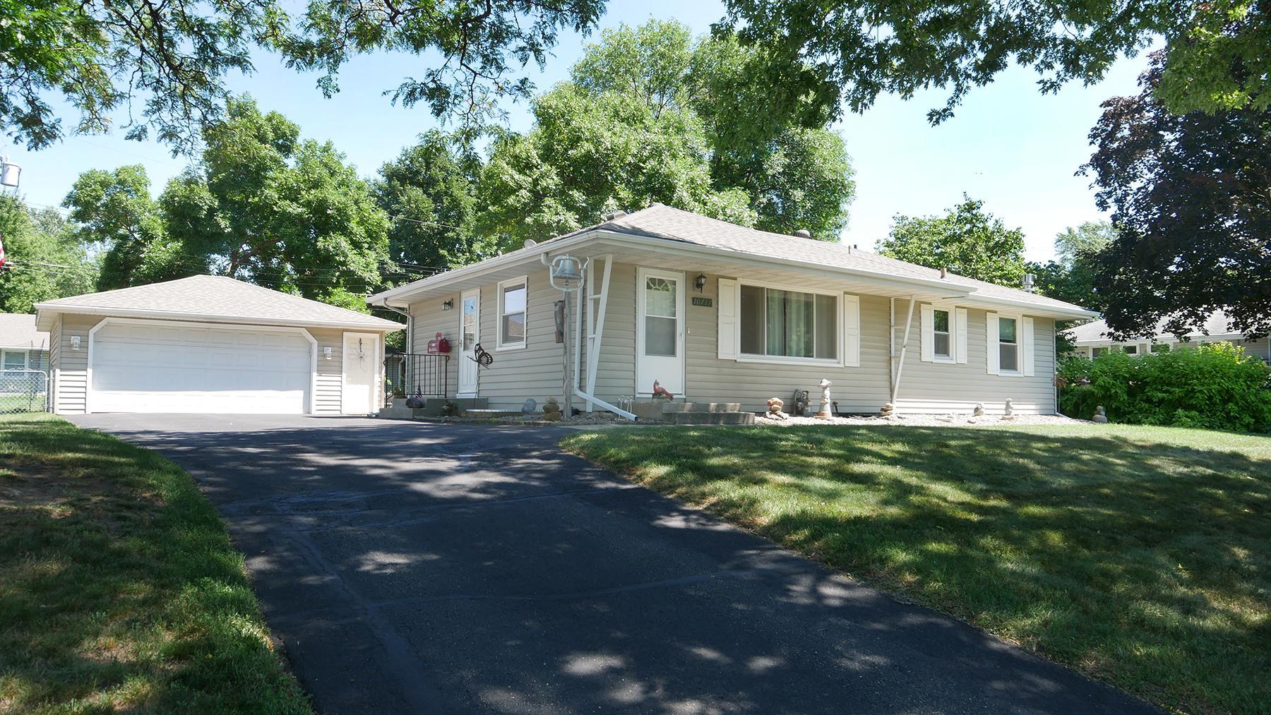 10717 Nord Ave S, Bloomington, MN 55437