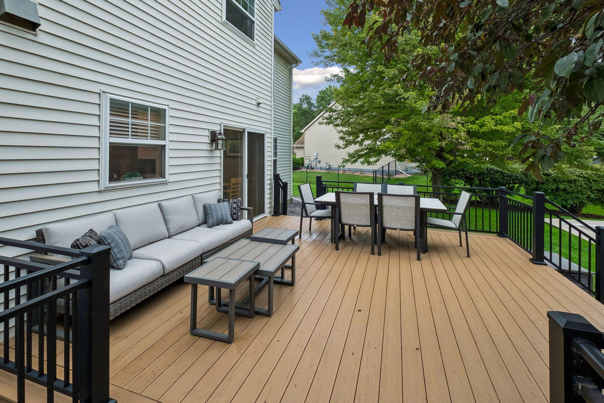 9429 Tyne Ln, Inver Grove Heights, MN 55077