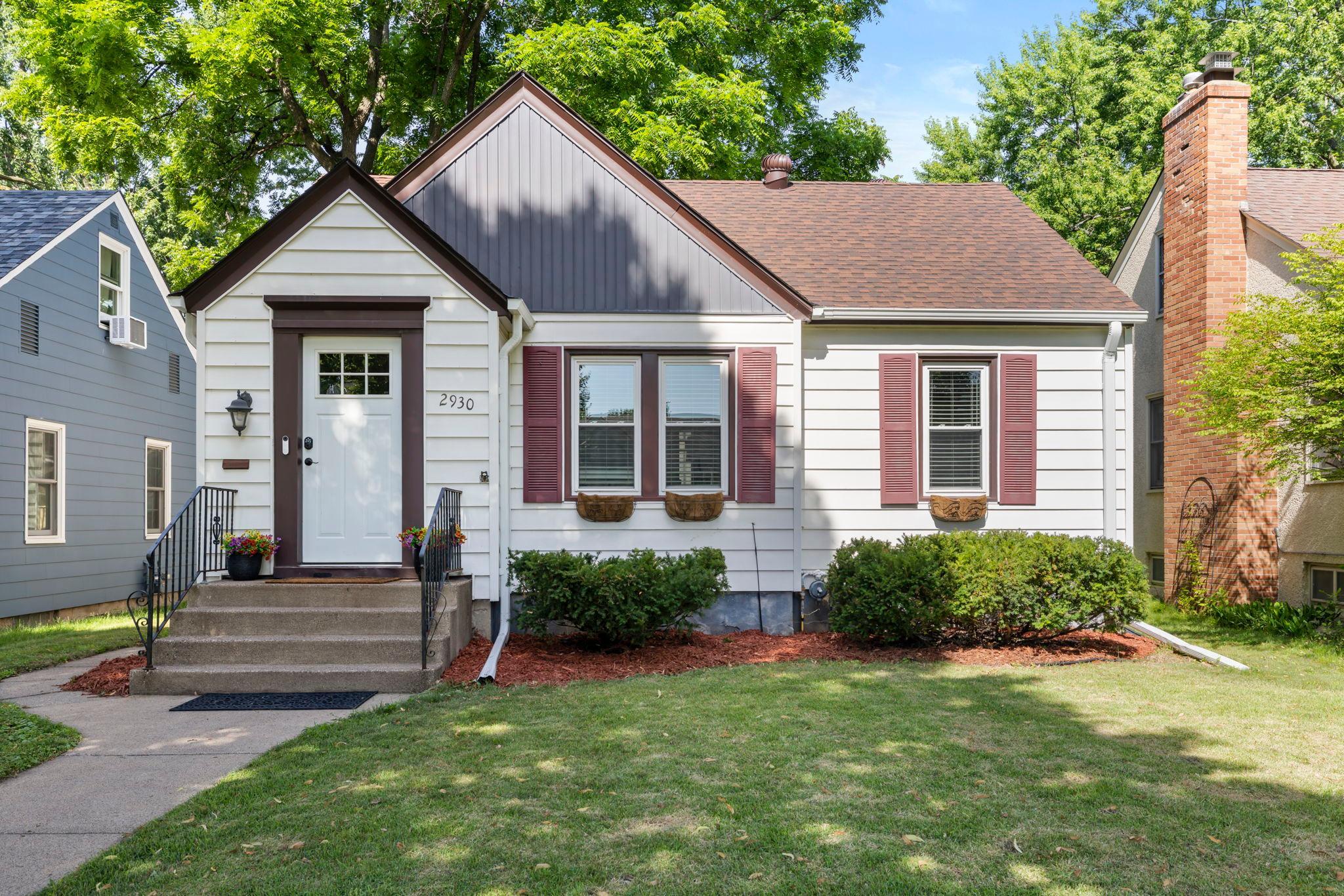 2930 Cleveland St NE, Minneapolis, MN 55418