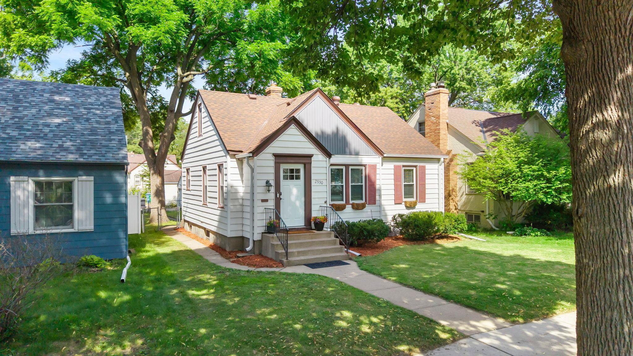2930 Cleveland St NE, Minneapolis, MN 55418
