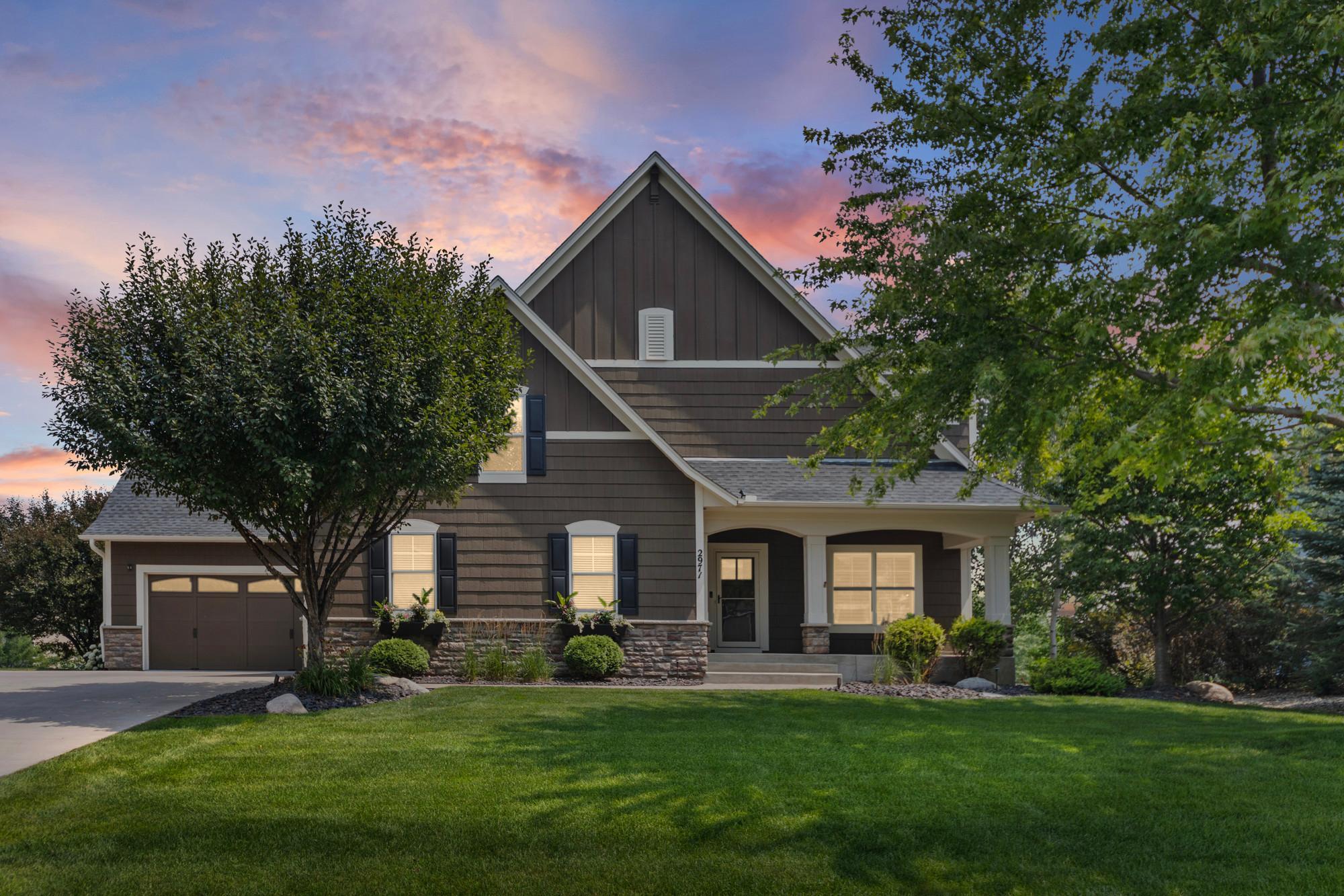 2971 Fairway Dr, Chaska, MN 55318