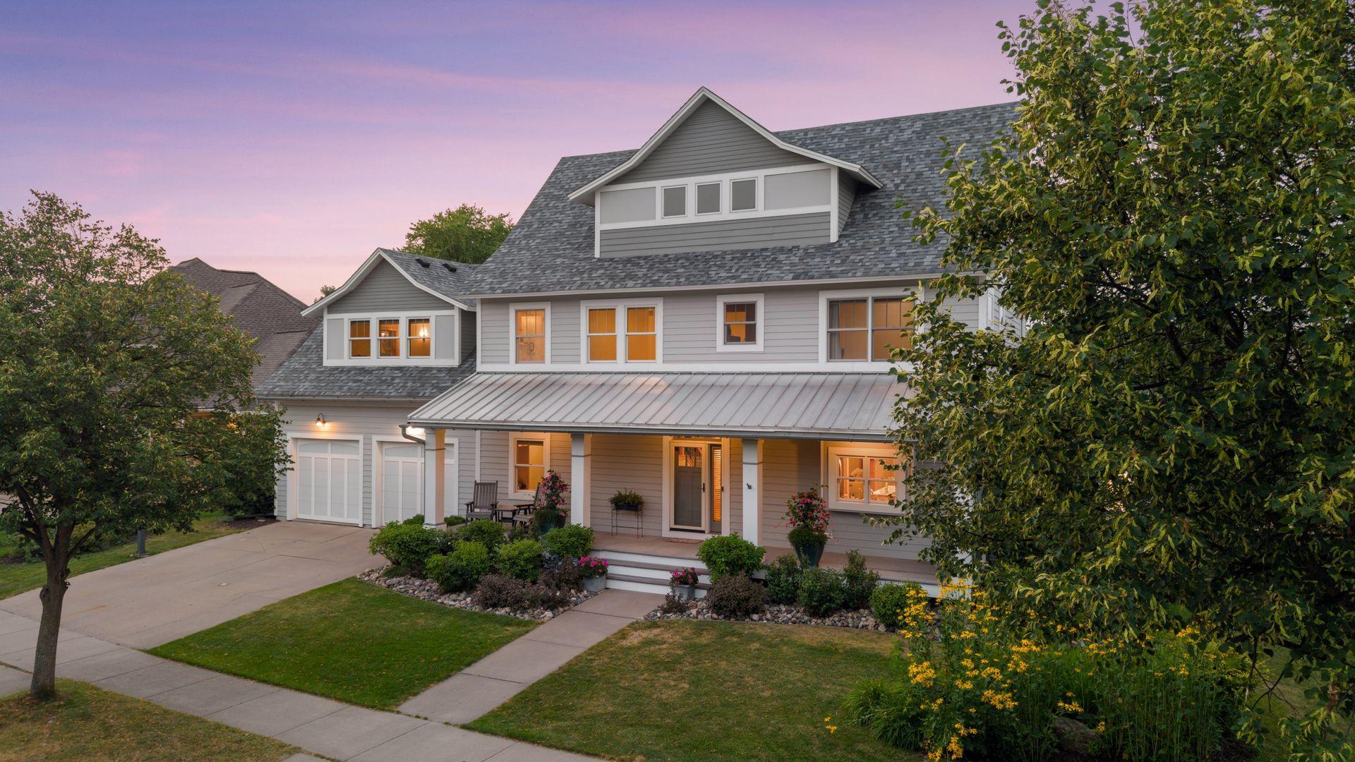 11265 Stonemill Farms Curve, Woodbury, MN 55129