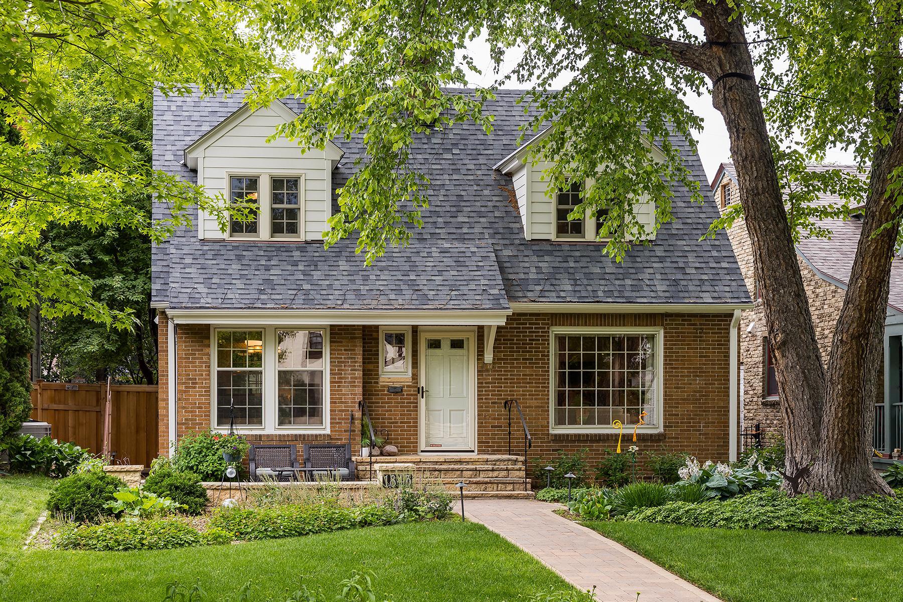 1843 Highland Pw, Saint Paul, MN 55116