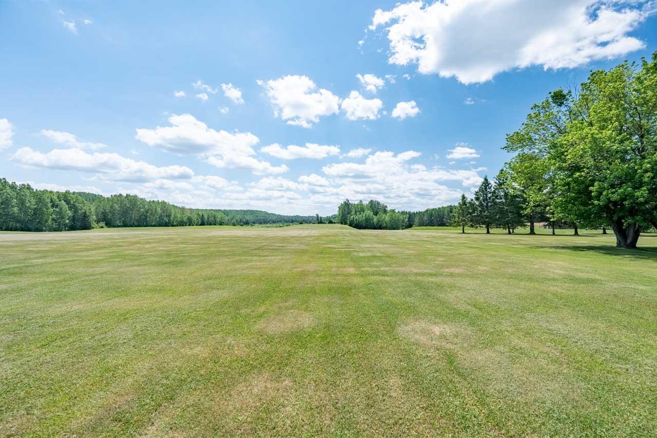 10722 Maturi Rd, Hibbing, MN 55746