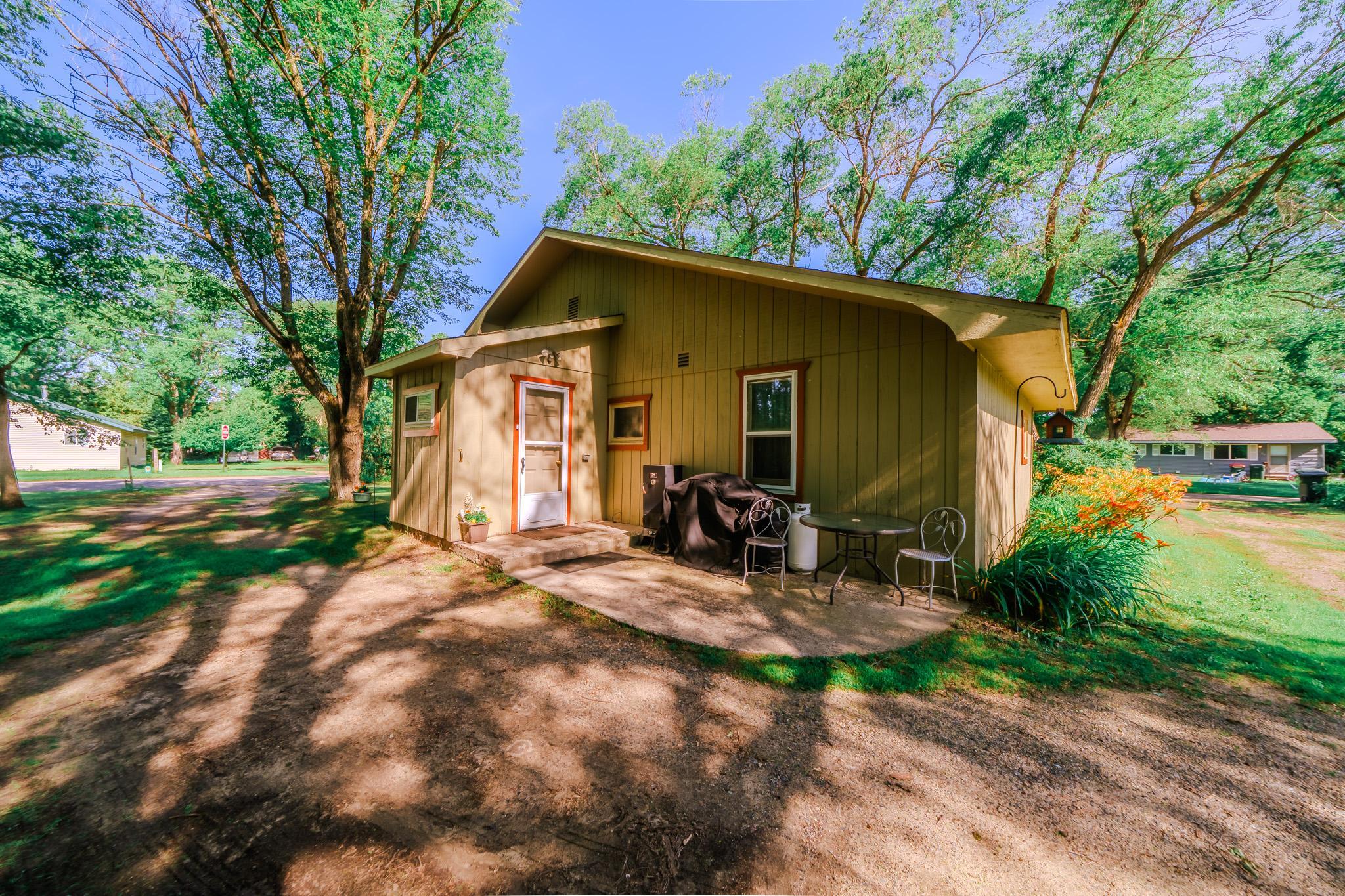 410 Snell Ave, Pine River, MN 56474