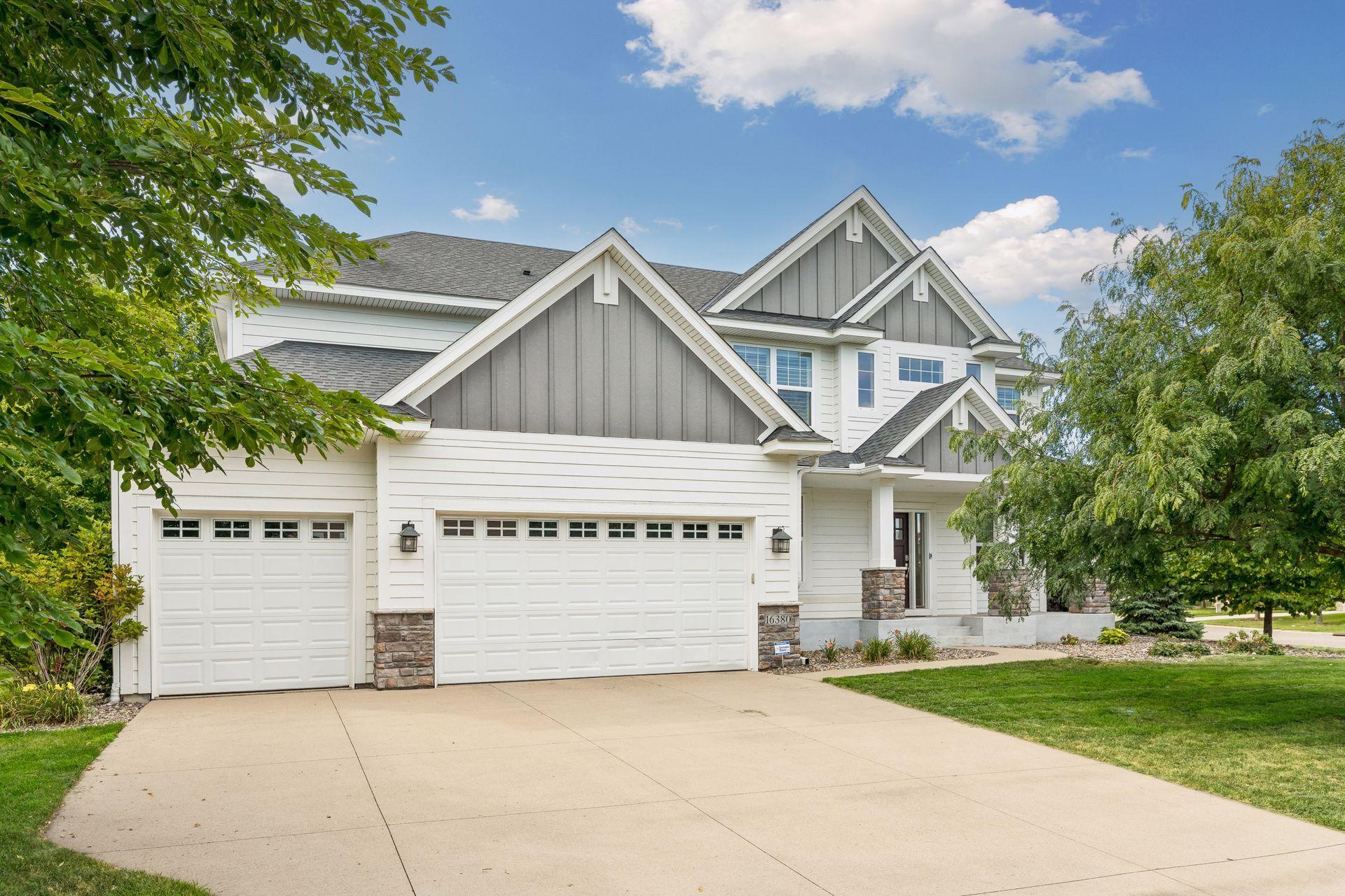 16380 52nd Ave N, Plymouth, MN 55446