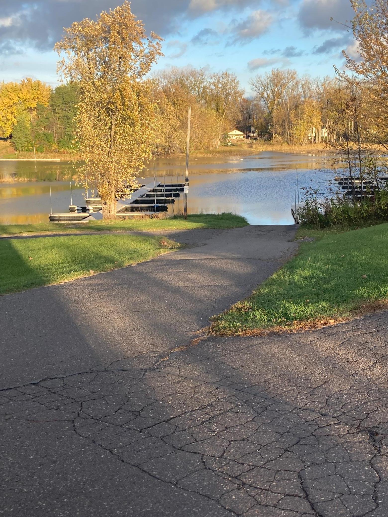 19046 Island Resort Rd, Pine City, MN 55063