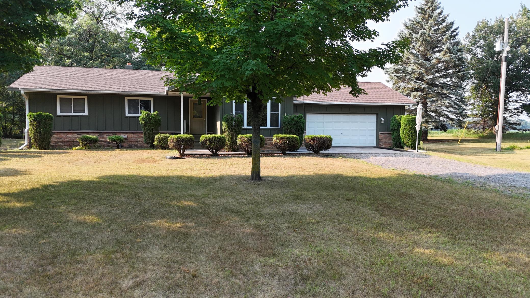 19779 Iris Rd, Royalton, MN 56373