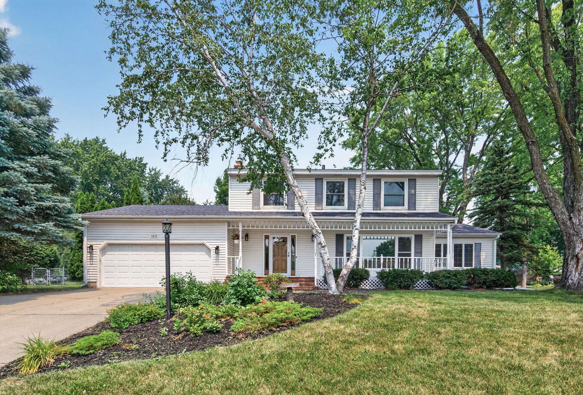 4532 Normandale Highlands Dr, Bloomington, MN 55437