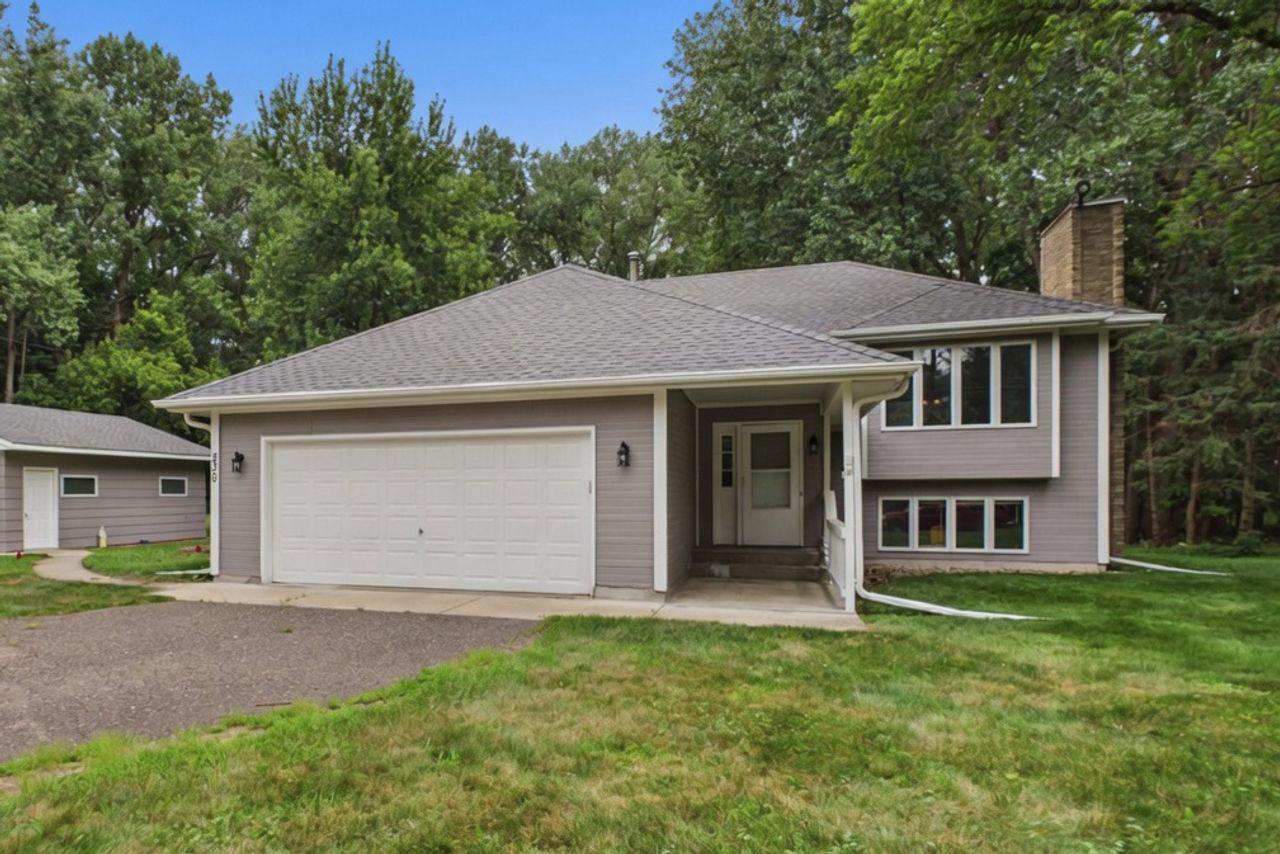 230 Mahtomedi Ave, Mahtomedi, MN 55115