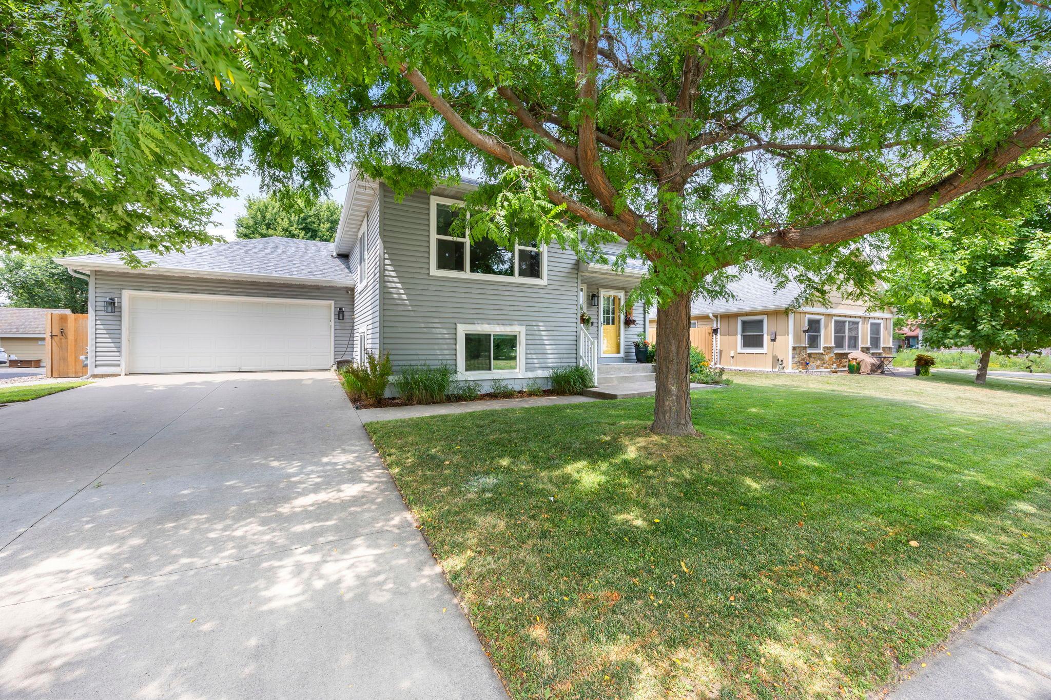 1904 Wilcox Blvd W, Northfield, MN 55057