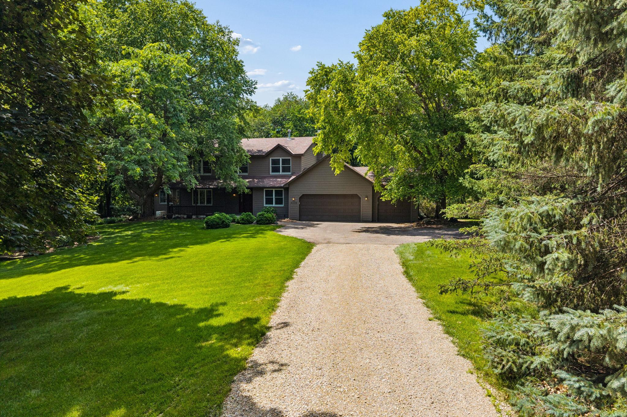 6306 Crackleberry Trl, Woodbury, MN 55129
