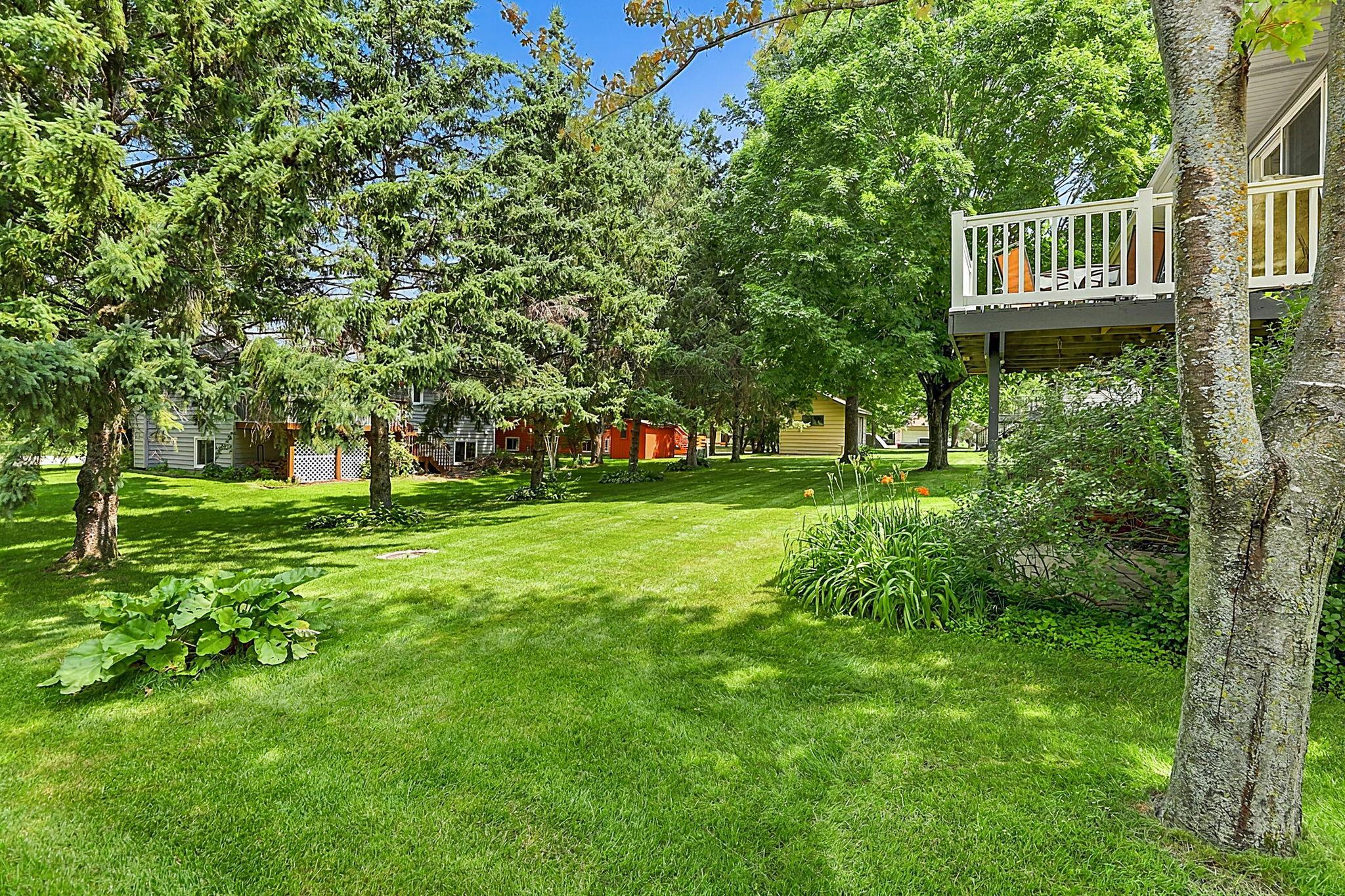 737 4th St N, Sartell, MN 56377