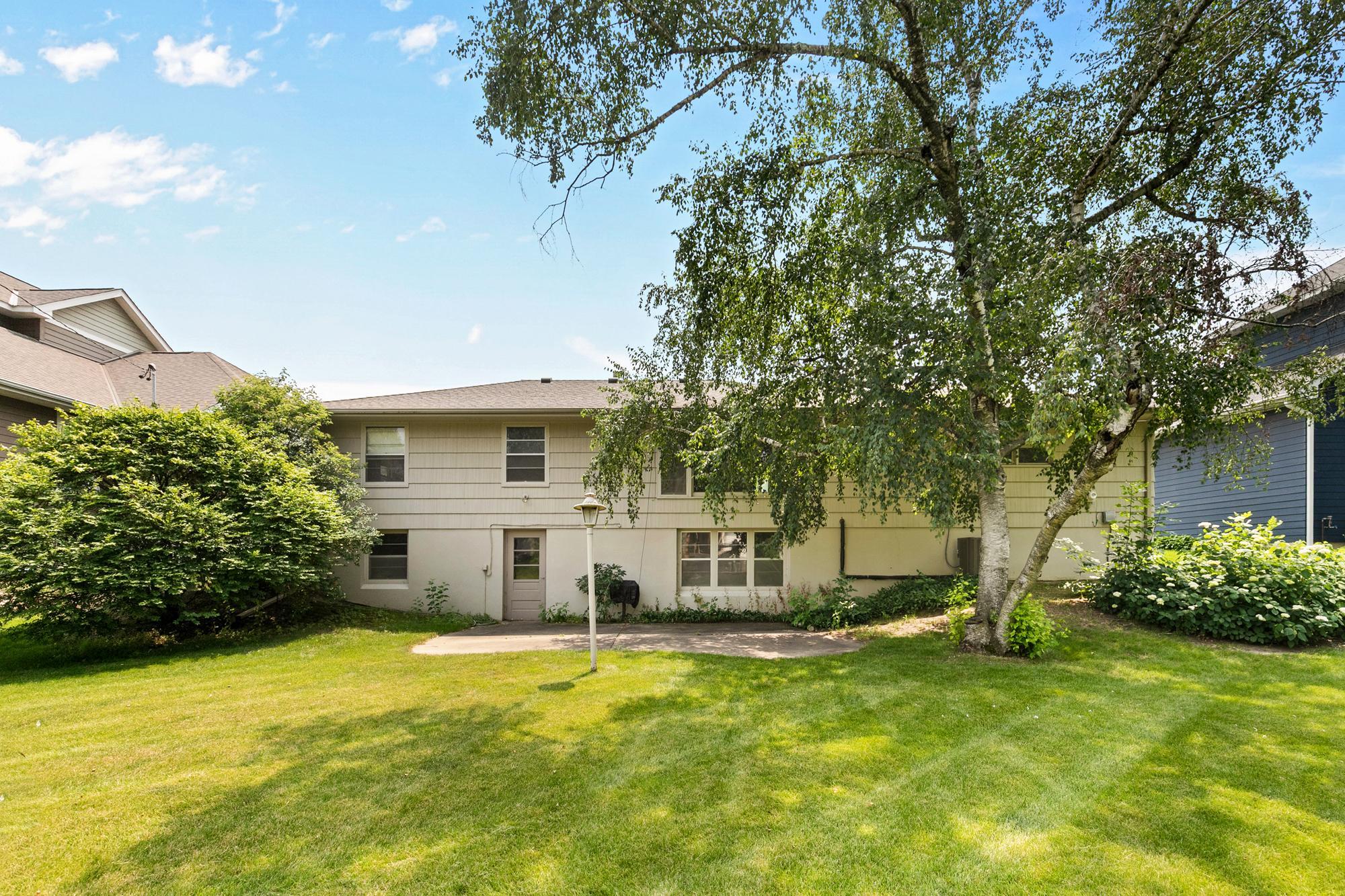 5308 Forslin Dr, Edina, MN 55436