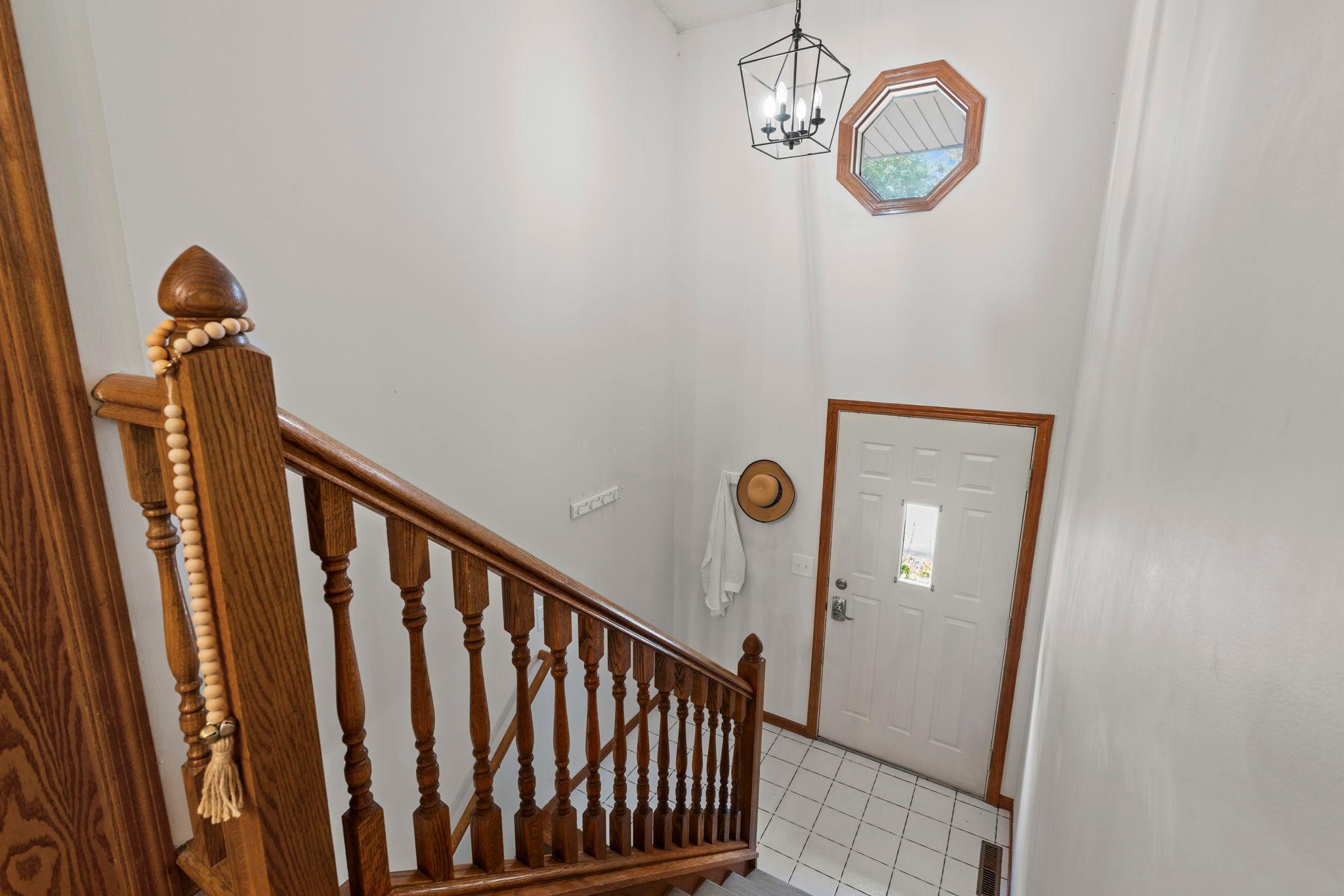 7291 Bren Ln, Eden Prairie, MN 55346