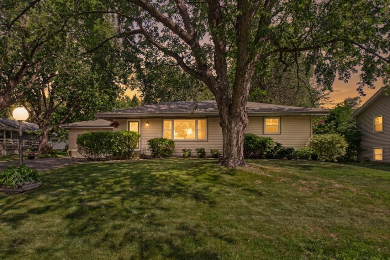 7016 Colorado Ave N, Brooklyn Park, MN 55429