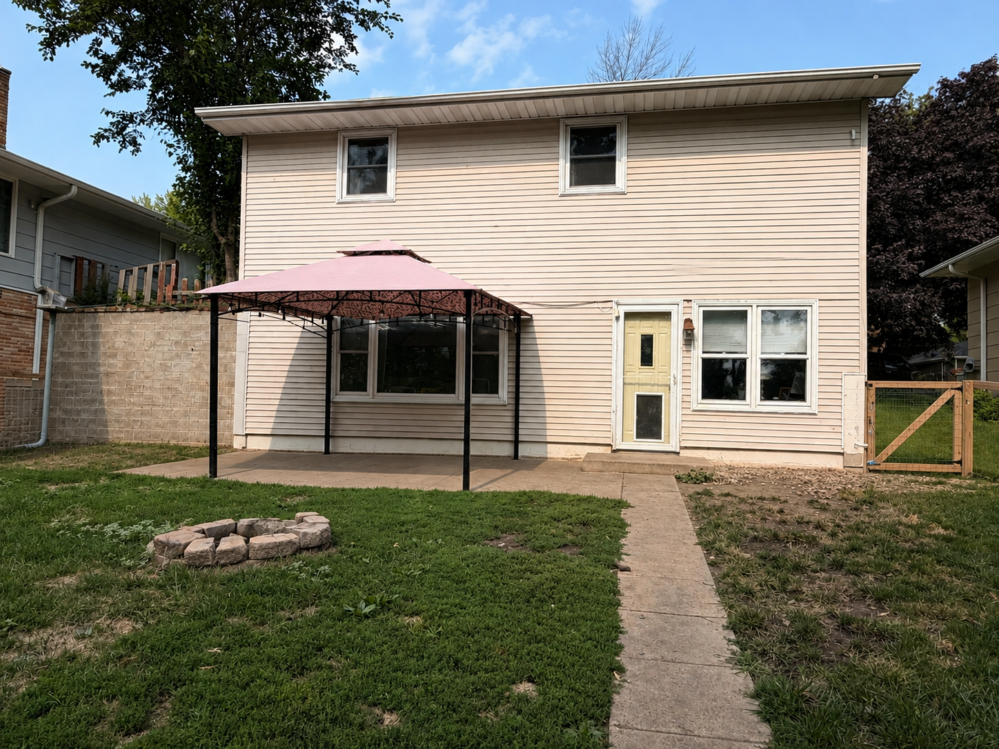 904 S State St, New Ulm, MN 56073
