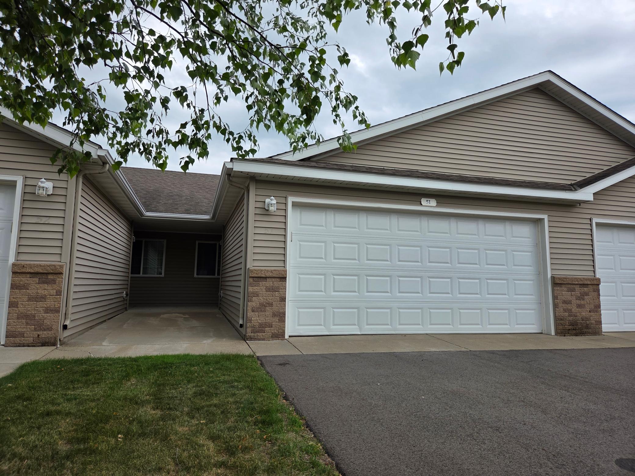 939 Cypress Rd #51, Saint Cloud, MN 56303