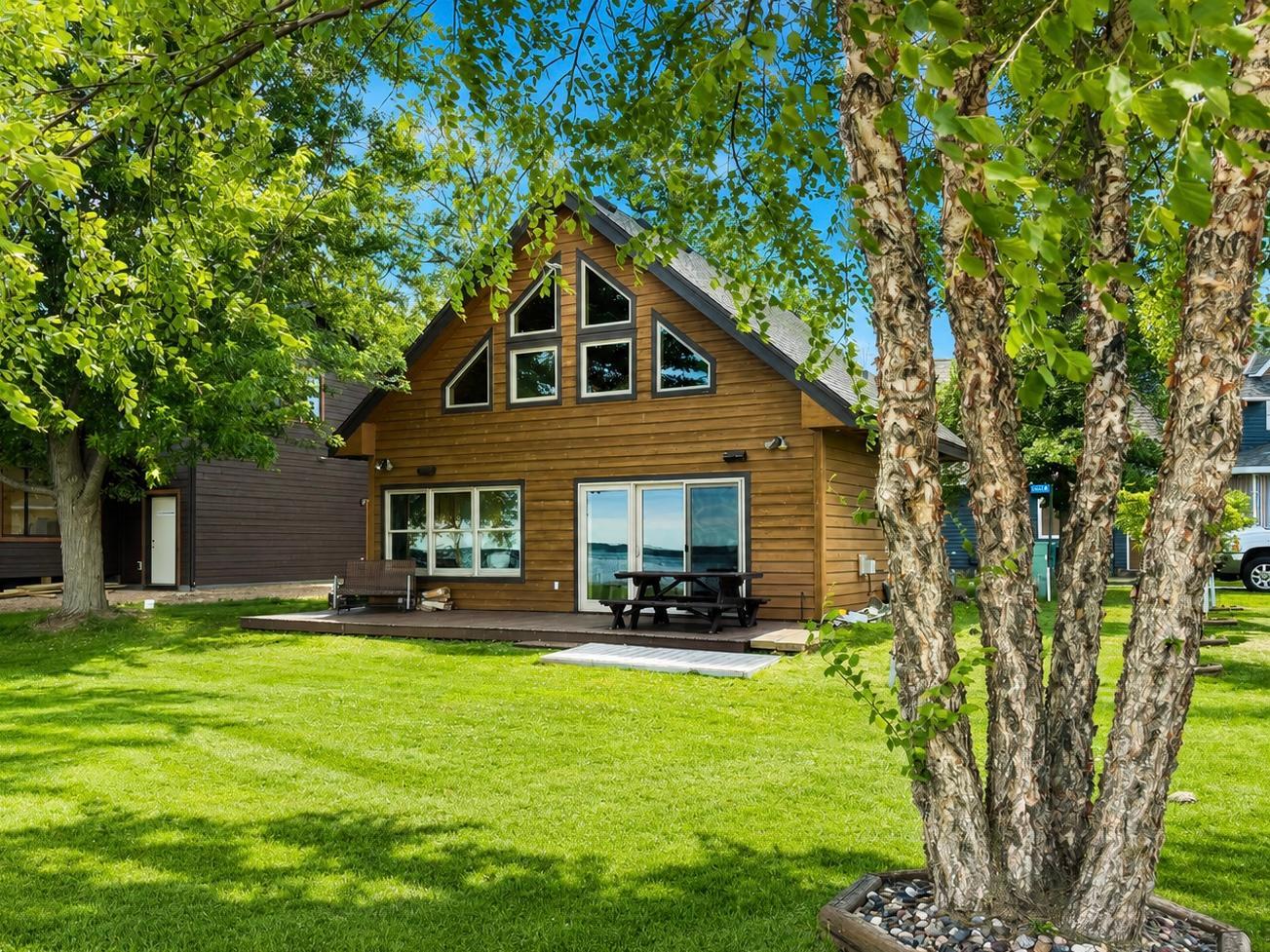 19368 Birchdale Point Rd, Brainerd, MN 56401